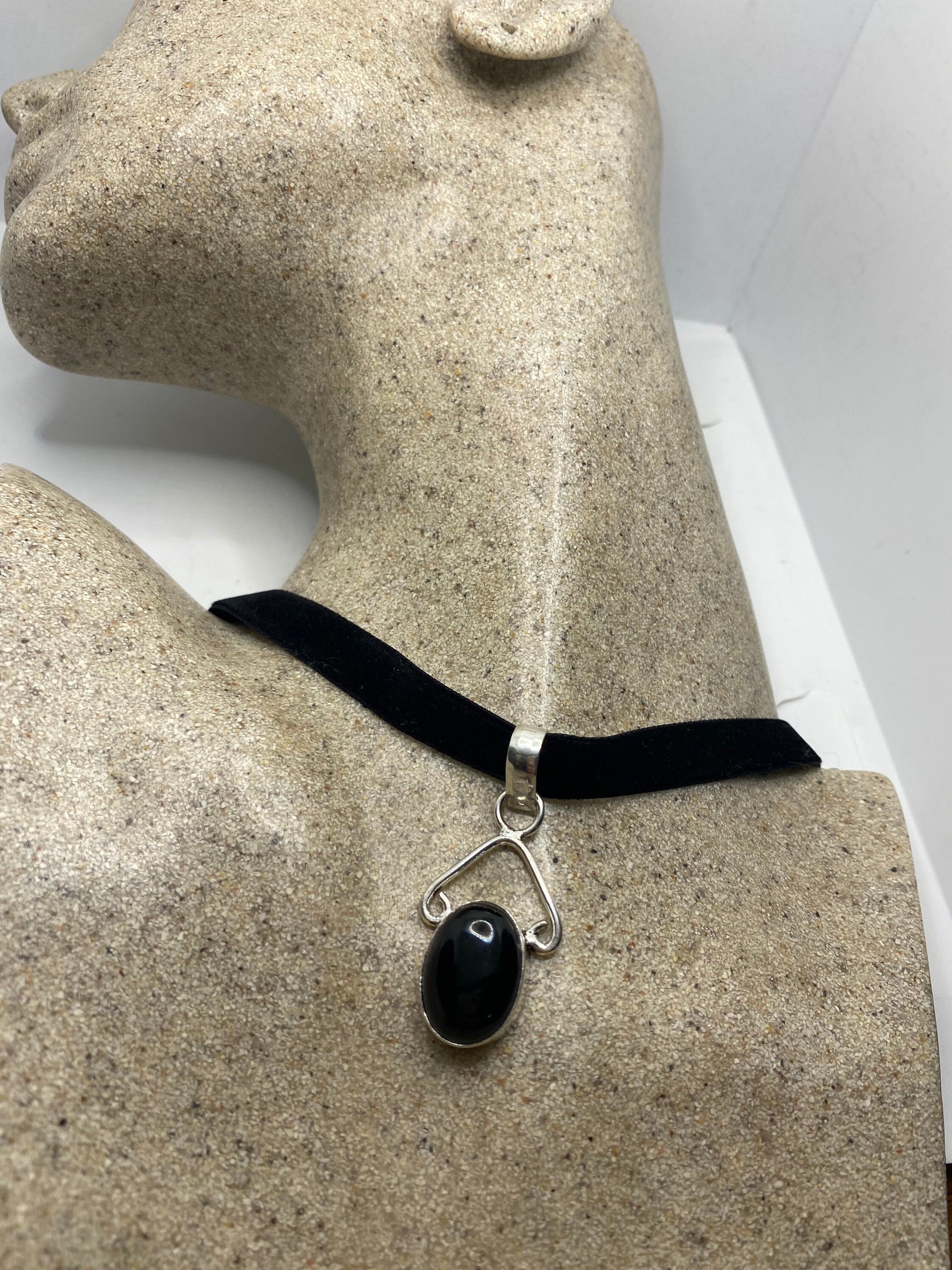 Vintage Silver Genuine Black Onyx Dangle Pendant Necklace