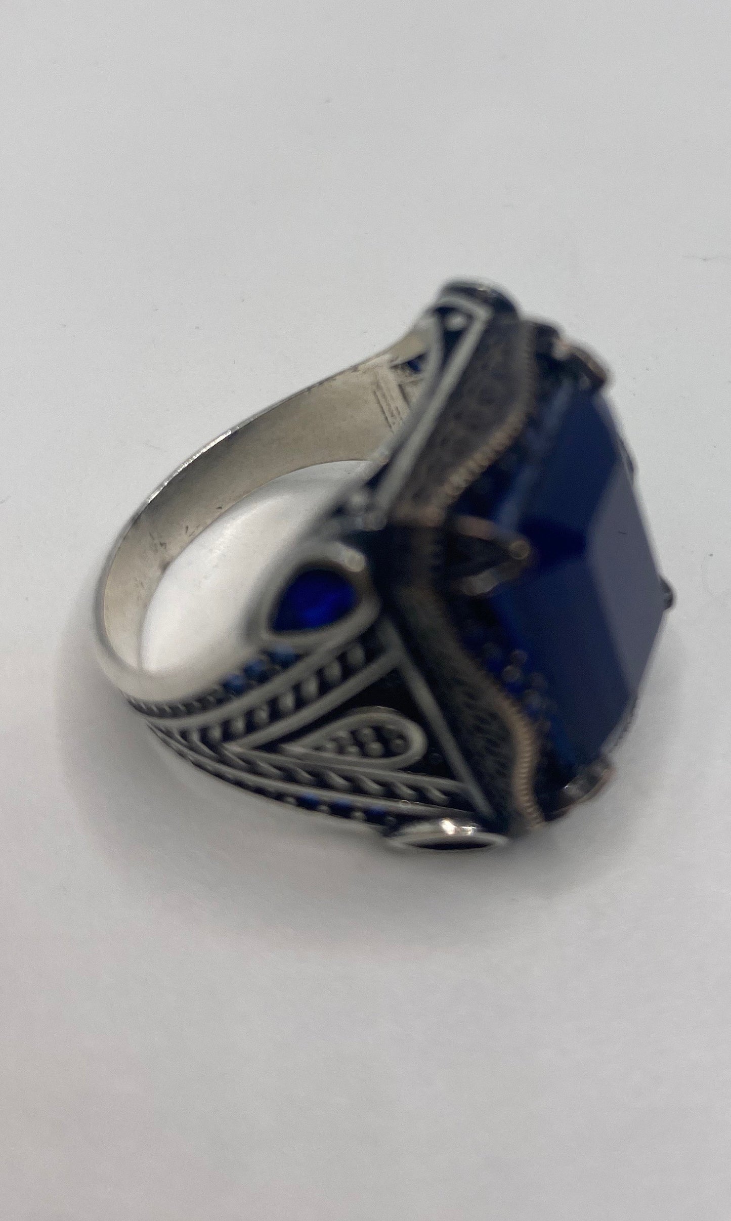 Vintage Cobalt Blue Glass Mens Ring in 925 Sterling Silver
