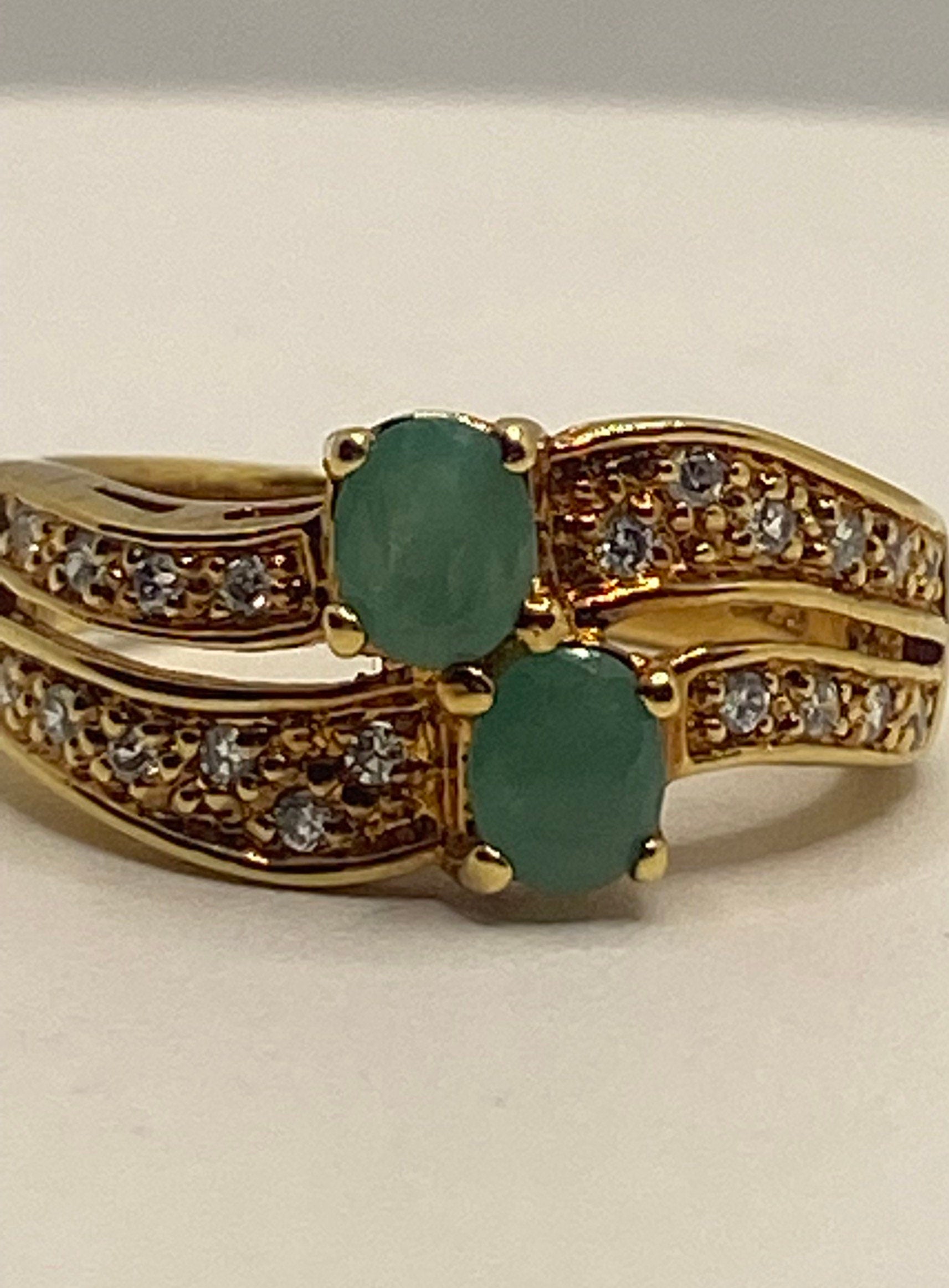 Vintage Green Emerald Golden 925 Sterling Silver Cocktail Ring