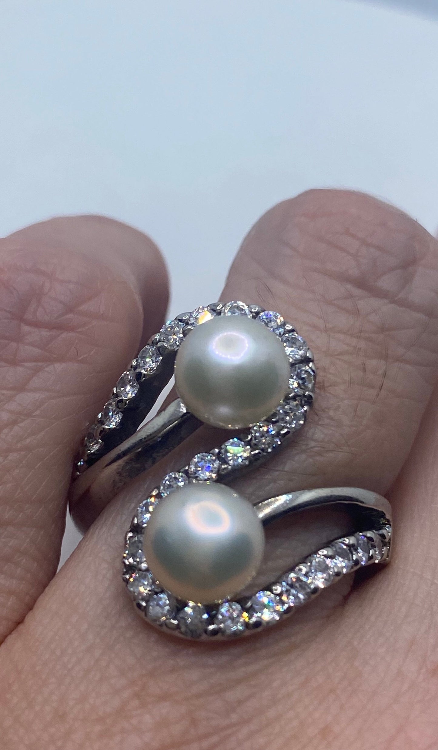 Vintage White Pearl 925 Sterling Silver Cocktail Ring Size 8