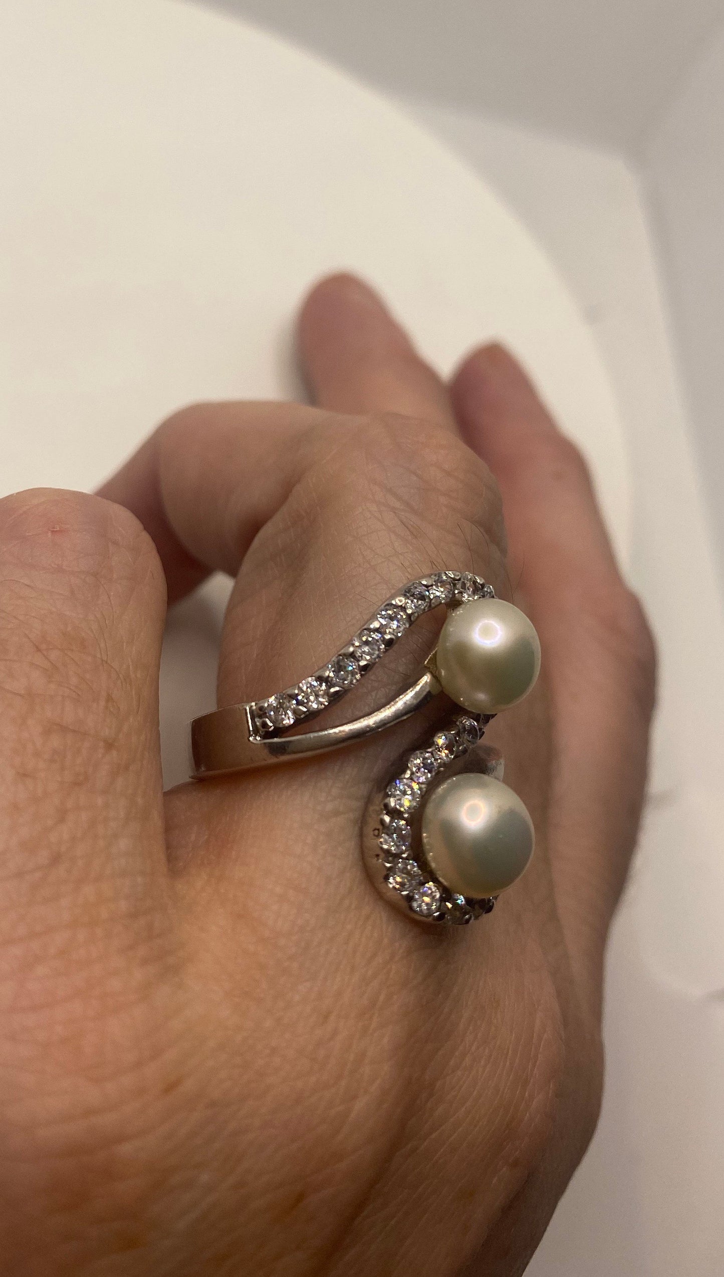 Vintage White Pearl 925 Sterling Silver Cocktail Ring Size 8