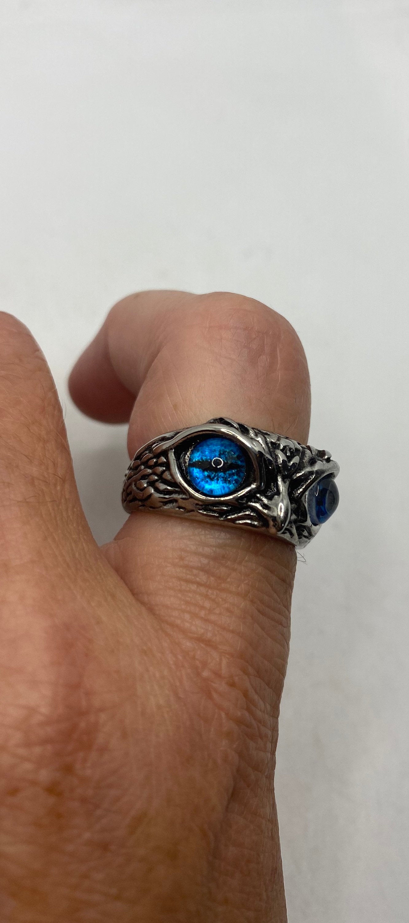 Vintage Bird of Prey Eyes Silver Stainless Steel Ring