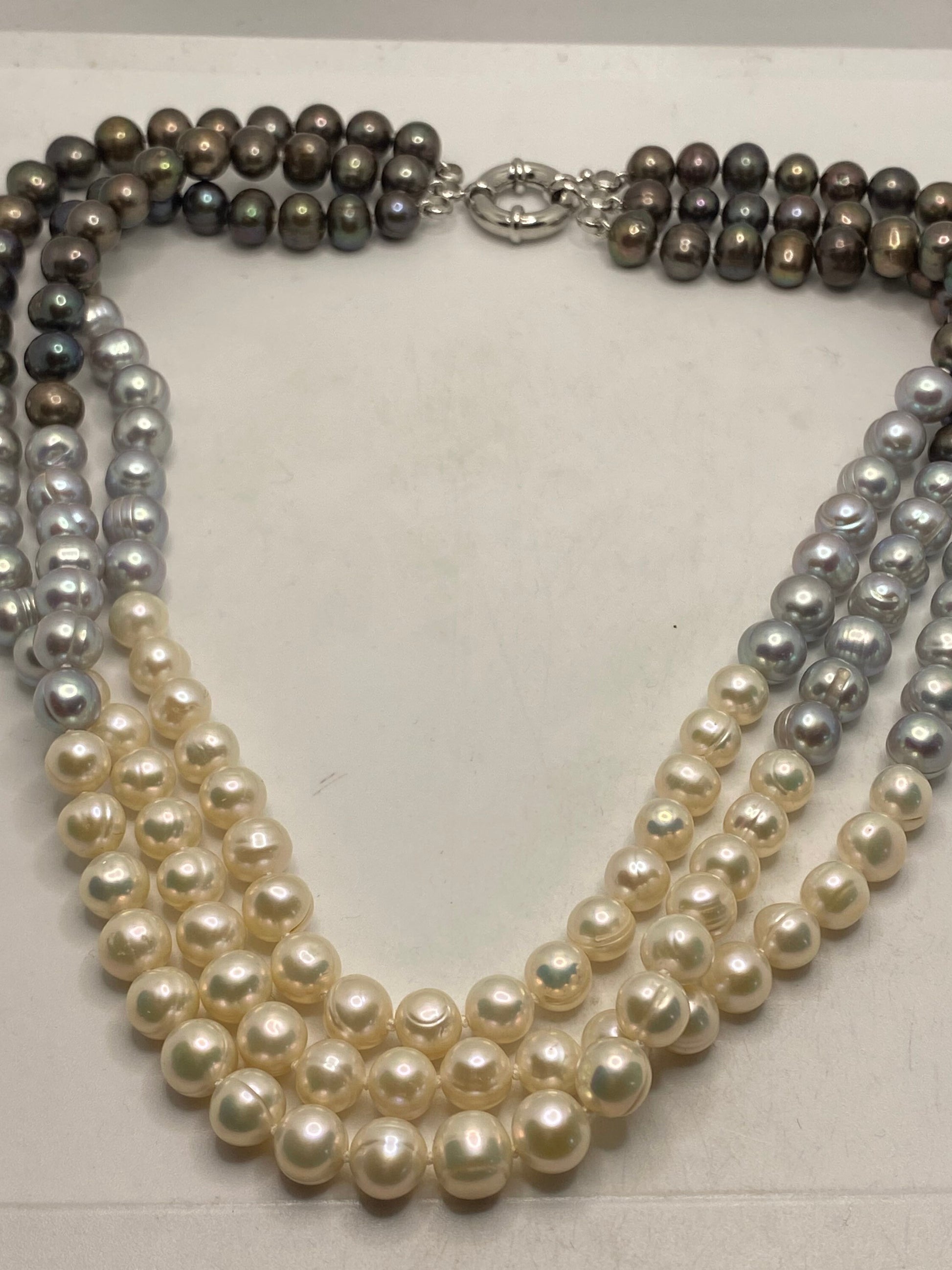 Vintage Hand Knotted Grey Cream Pearl Triple 18 in Necklace