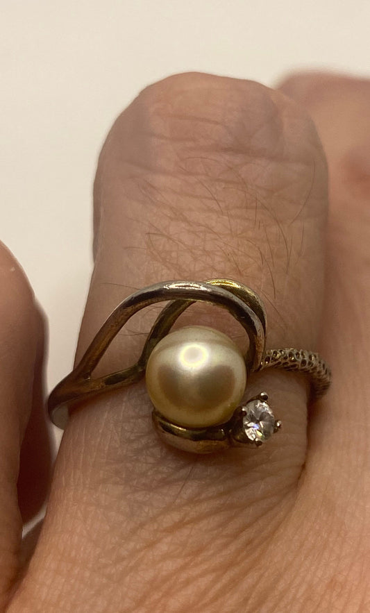 Vintage White Pearl 925 Sterling Silver Cocktail Ring Size 7
