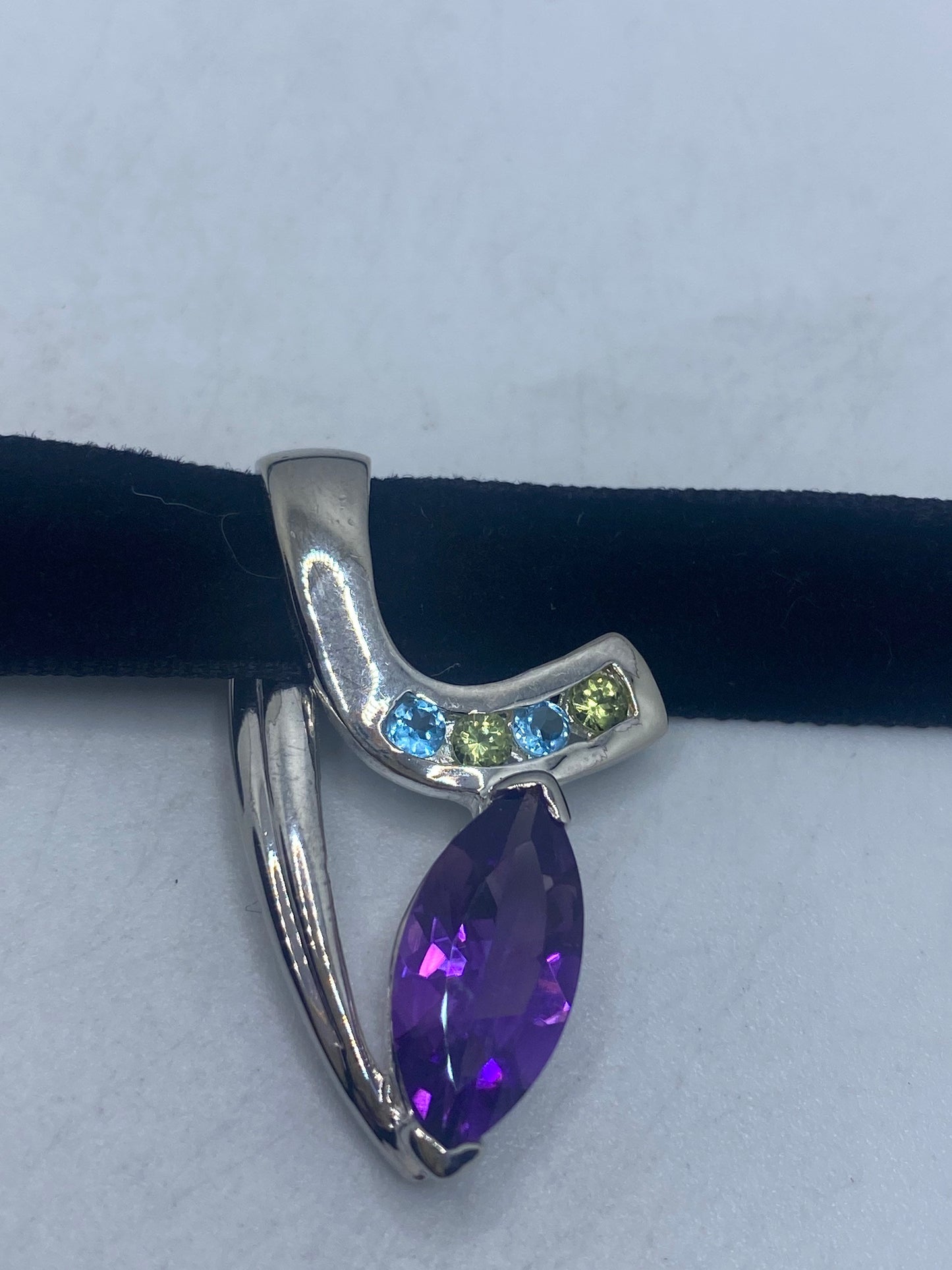 Vintage Choker 925 Sterling Silver Purple Amethyst Pendant