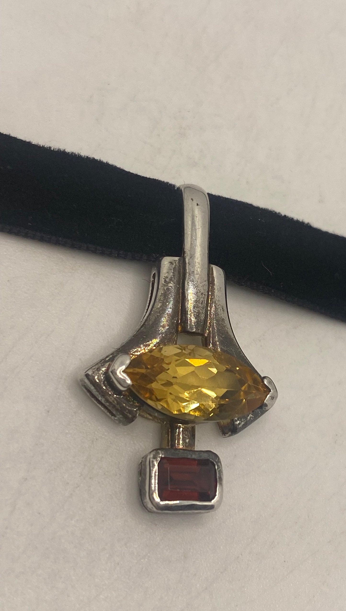 Vintage Sterling Silver Golden Lemon Citrine and Garnet Choker Pendant