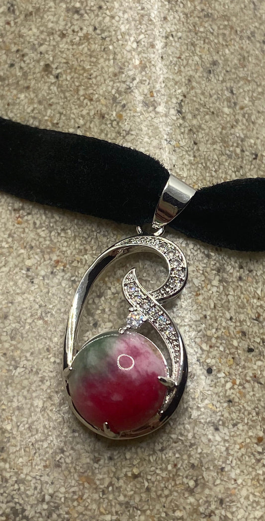 Vintage Ruby Zoizite Gemstone Silver Choker Pendant Necklace