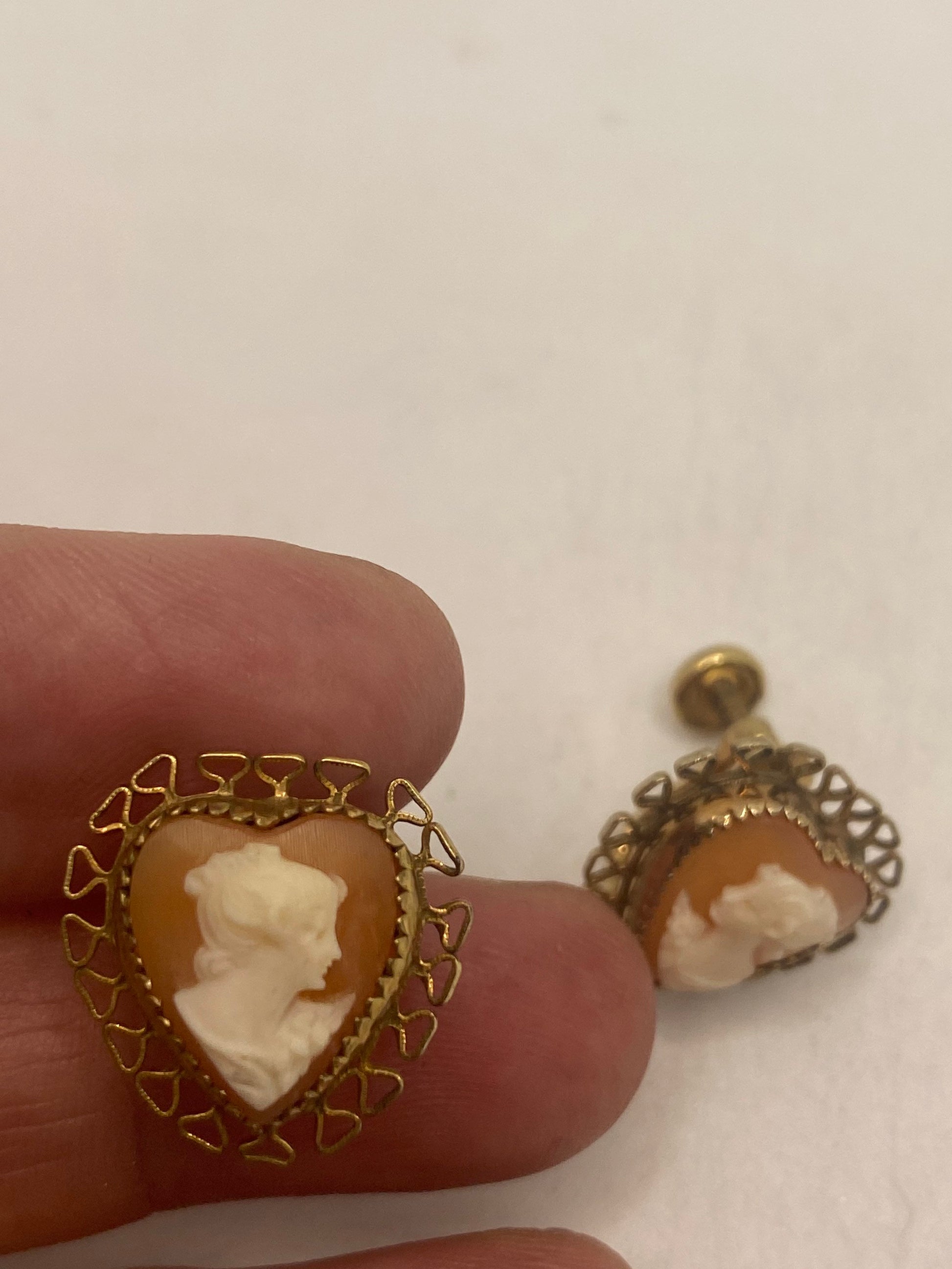 Vintage Cameo Gold filled Screw Back Earrings