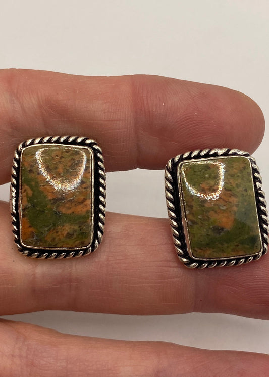 Vintage Green Unikcyte Cuff Links