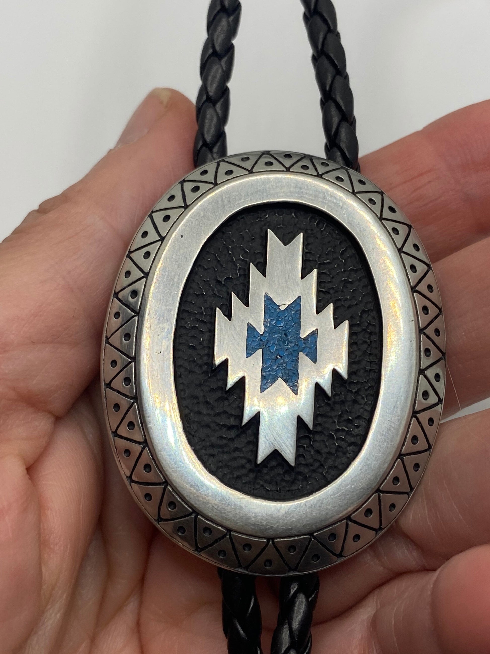 Vintage Native American Southwestern Inlay Turquoise Gemstone Pendant bolo Necklace