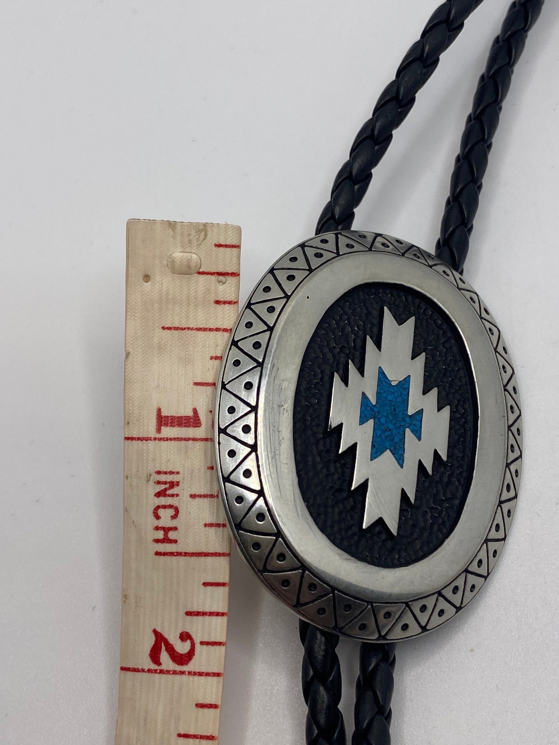 Vintage Native American Southwestern Inlay Turquoise Gemstone Pendant bolo Necklace