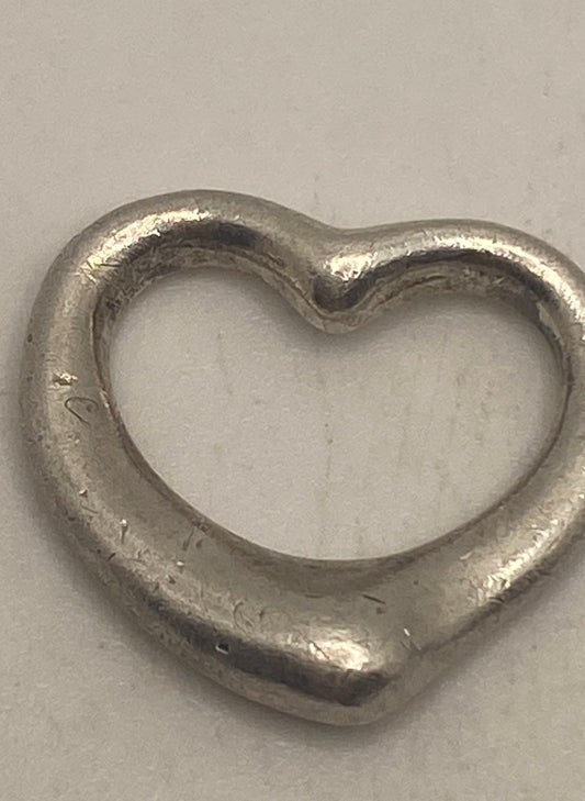 Vintage Tiffany’s 925 Sterling Silver Floating Heart Pendant Choker