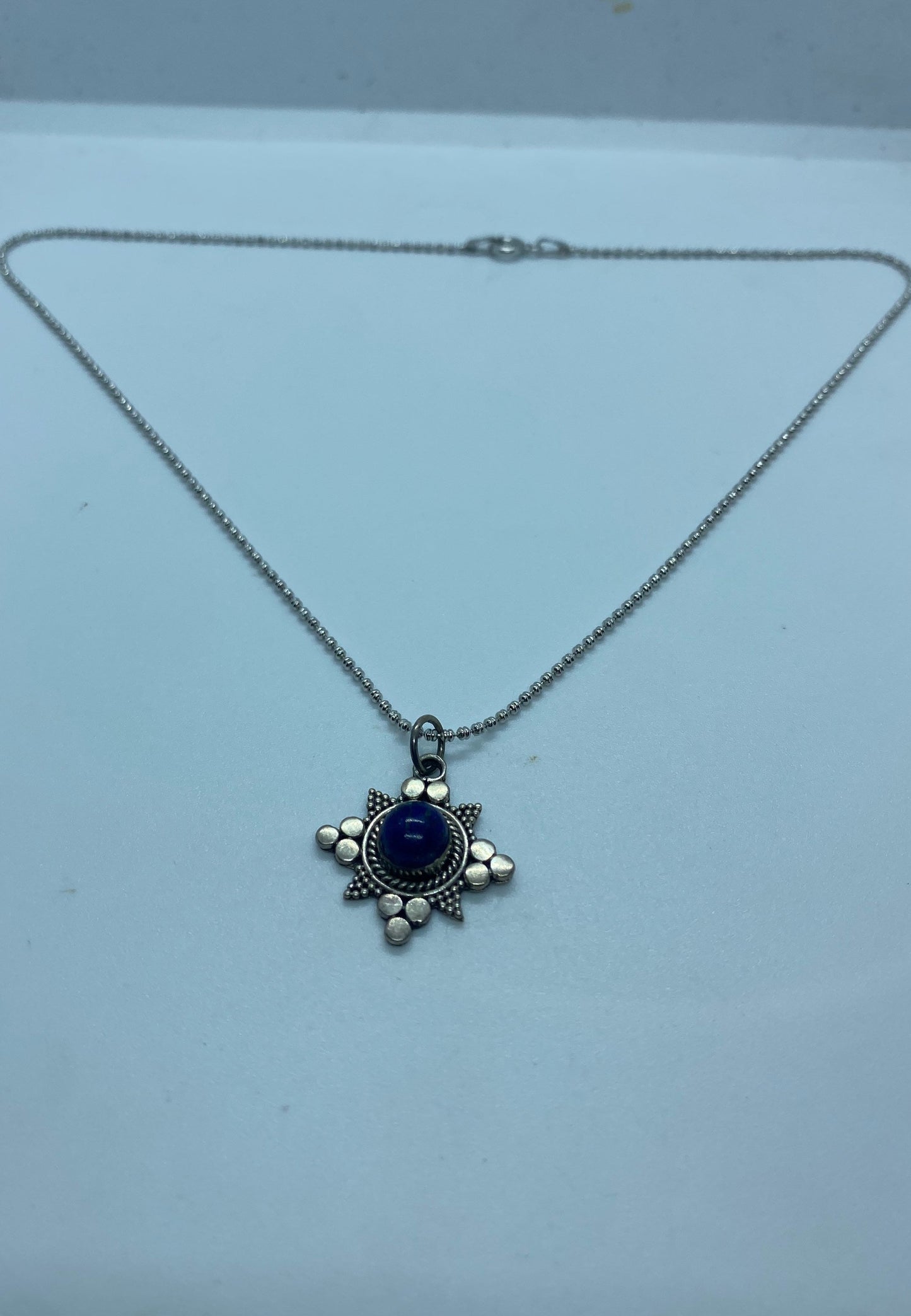 Vintage 925 Sterling Silver Blue Lapis Lazuli Pendant 18 inch necklace