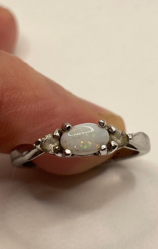 Vintage White Fire Opal Ring 925 Sterling Silver Rhodium