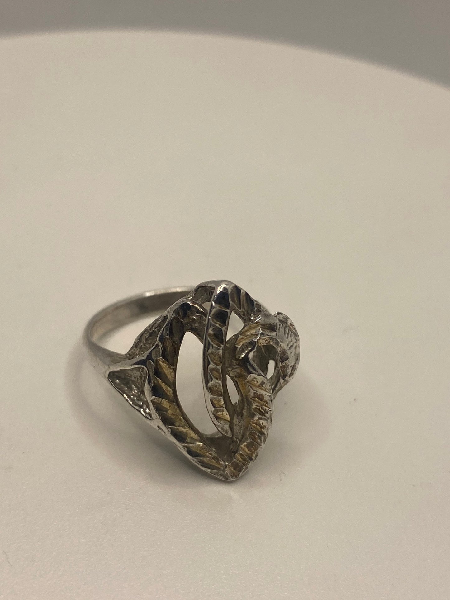 Vintage 925 Sterling Silver Filigree Ring