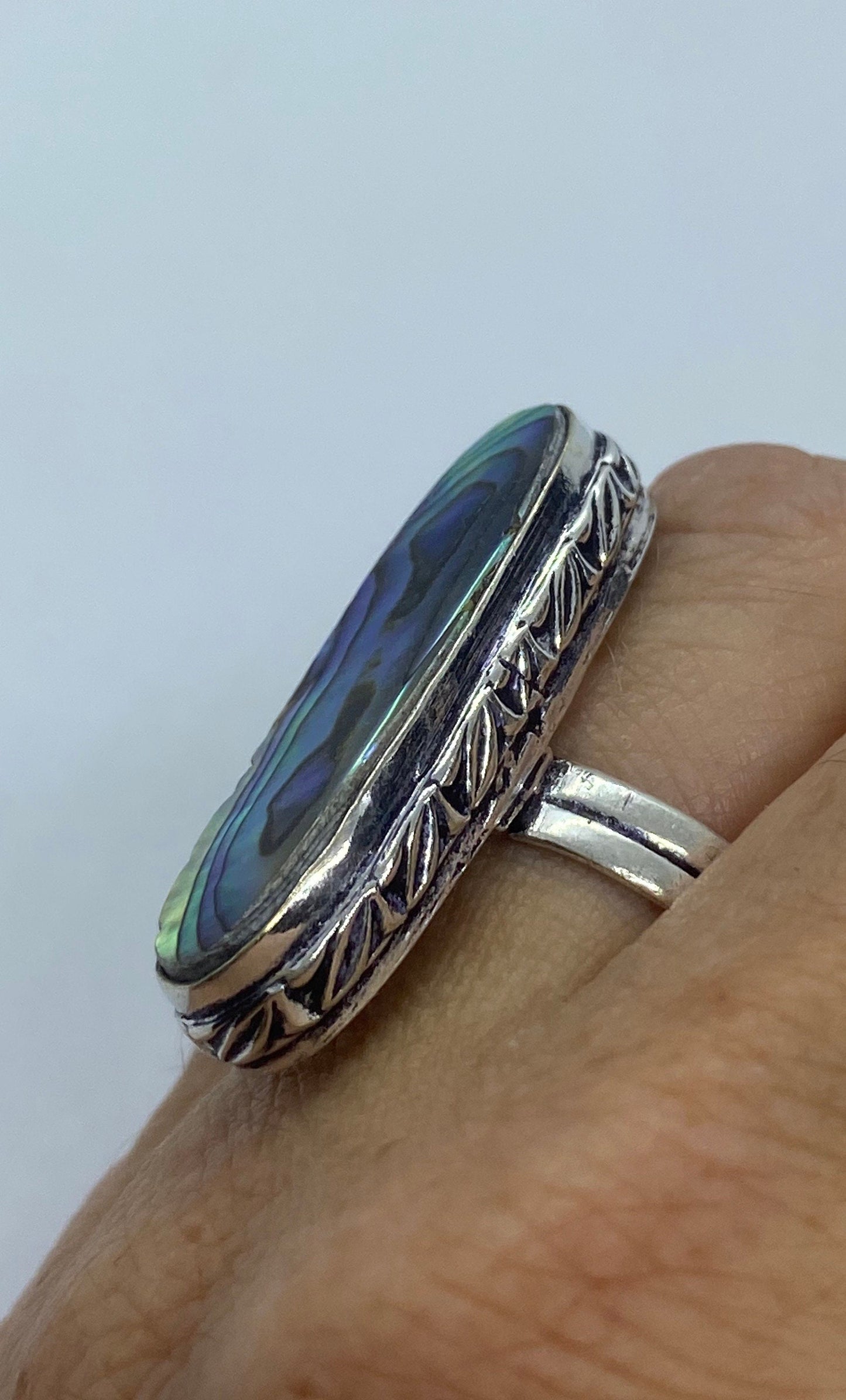 Antique Green Abalone White Bronze Silver Ring