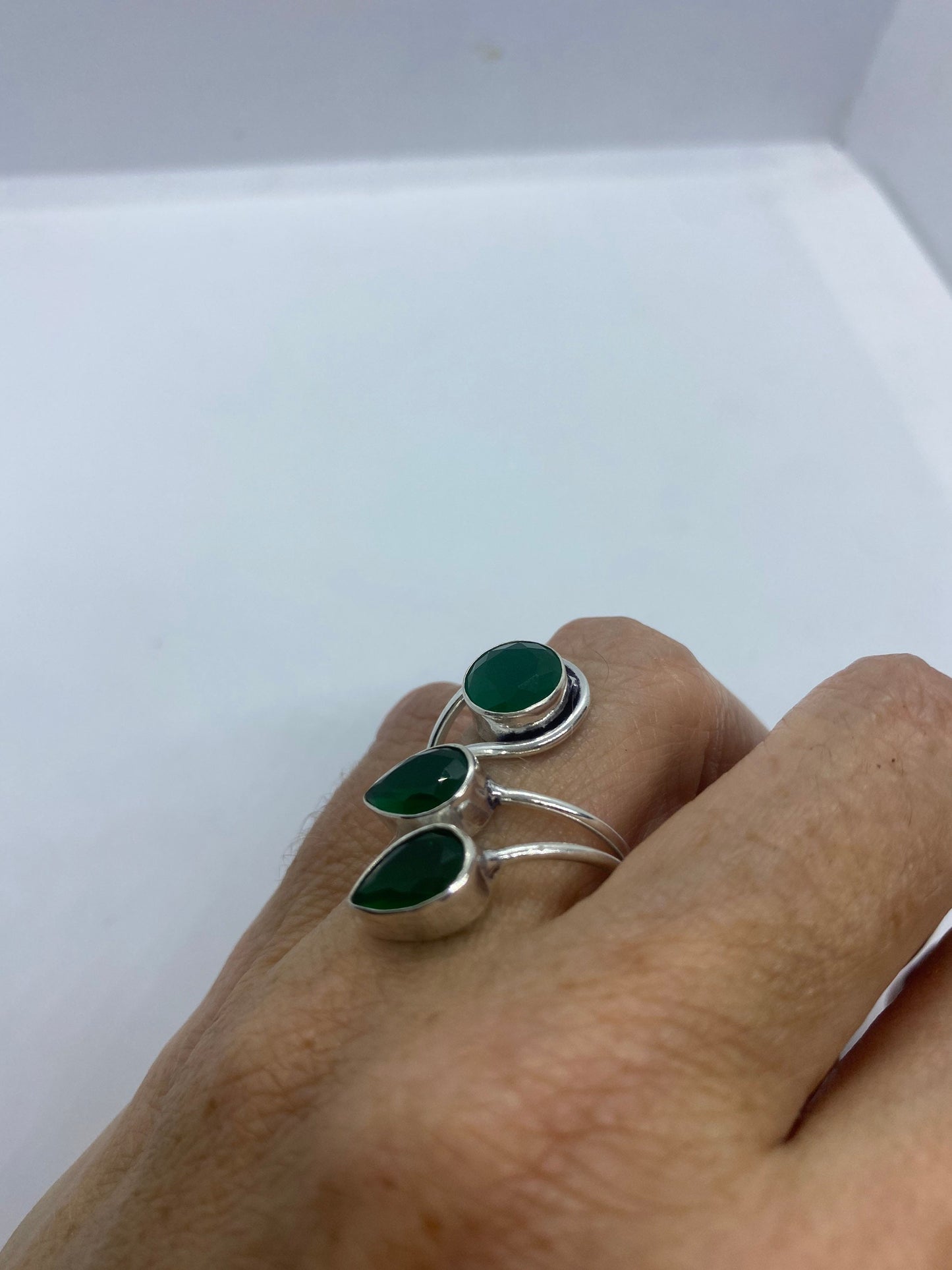 Vintage Green Emerald Chrysoprase White Bronze Silver Ring Adjustable