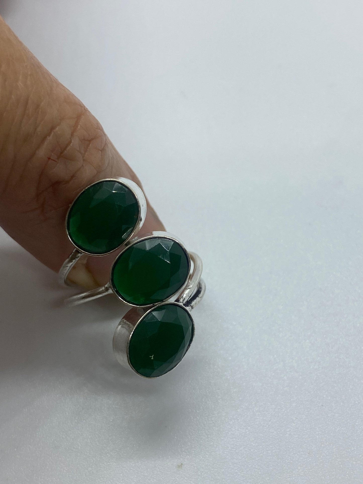 Vintage Green Emerald Chrysoprase White Bronze Silver Ring Adjustable