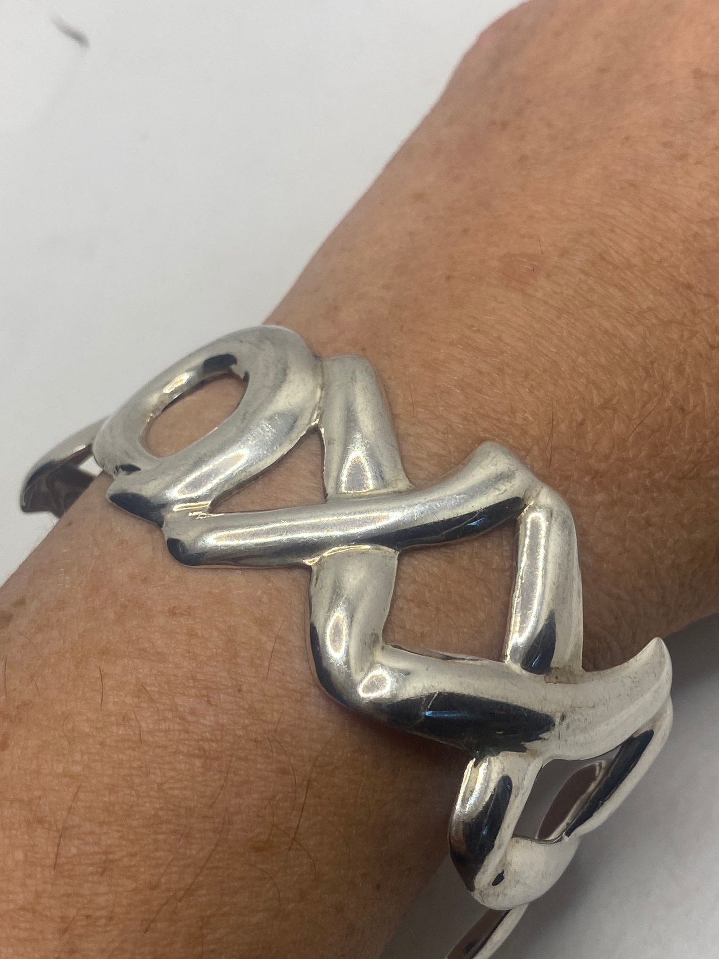 Vintage Higs and Kisses Bangle Cuff Bracelet 925 Sterling Silver