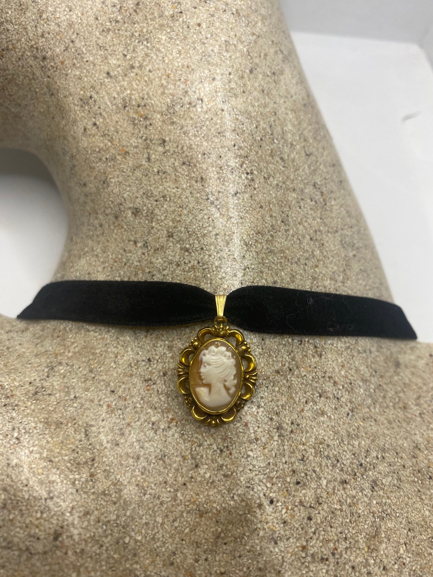 Vintage Shell Cameo Rose and Yellow Gold Filled Necklace Choker