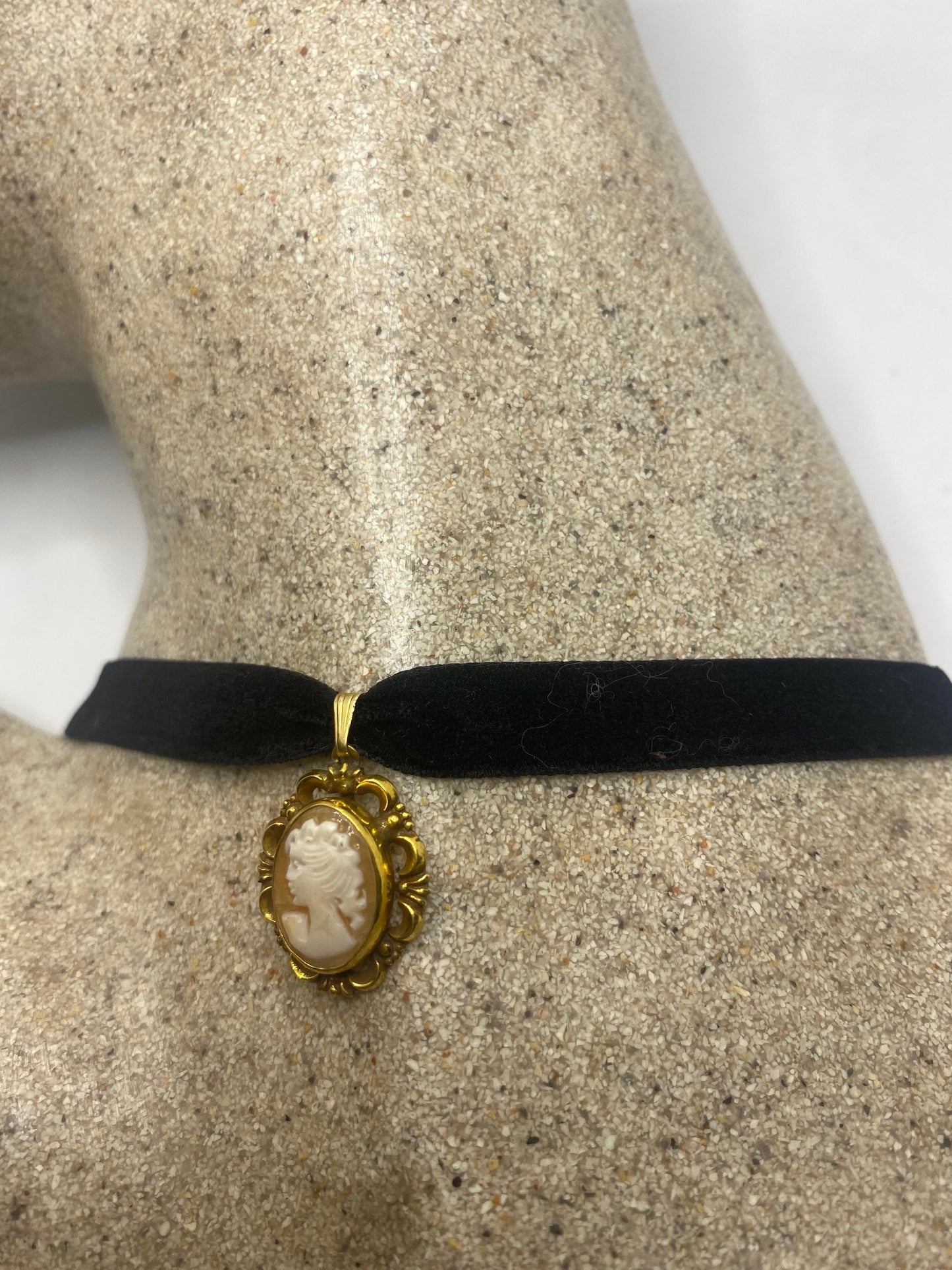 Vintage Shell Cameo Rose and Yellow Gold Filled Necklace Choker