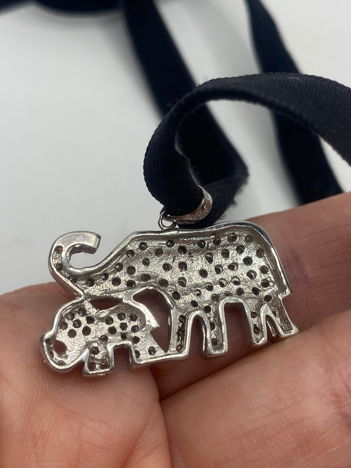 Vintage Elephant Choker 925 Sterling Silver White sapphire Pendant Necklace