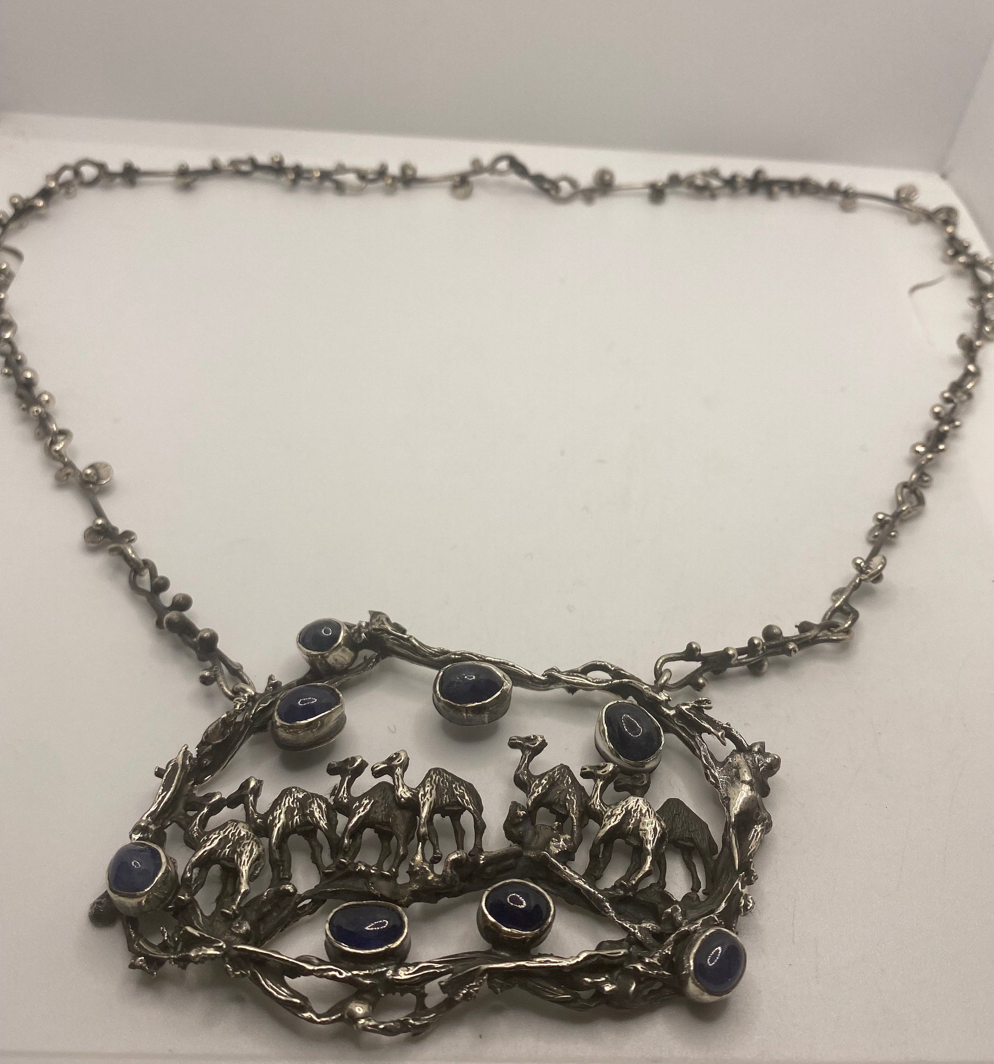 Vintage 925 Sterling Silver Blue Sapphire Camel Vine Pendant Choker Necklace