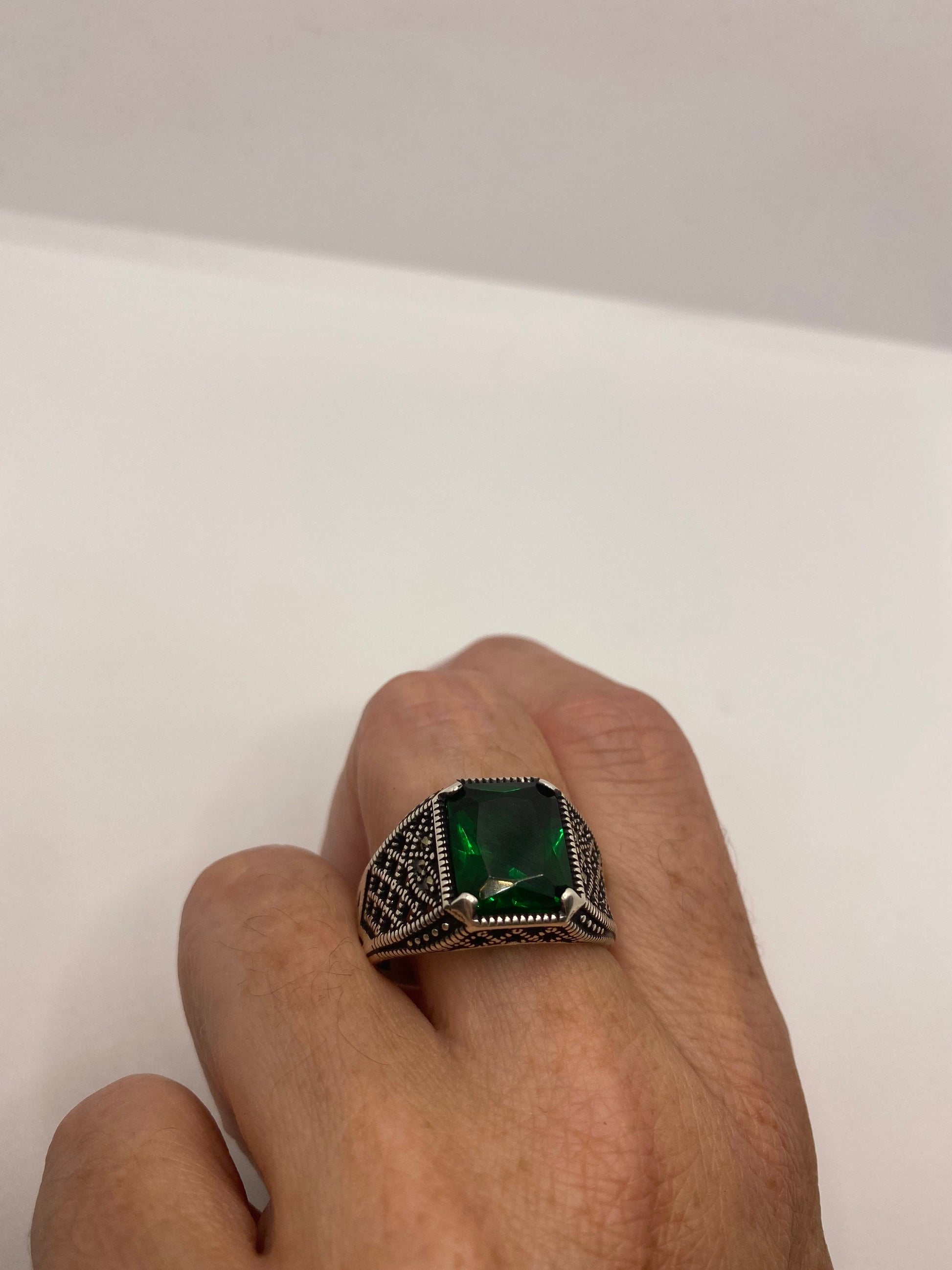 Vintage Sterling Silver Emerald Glass Mens Ring