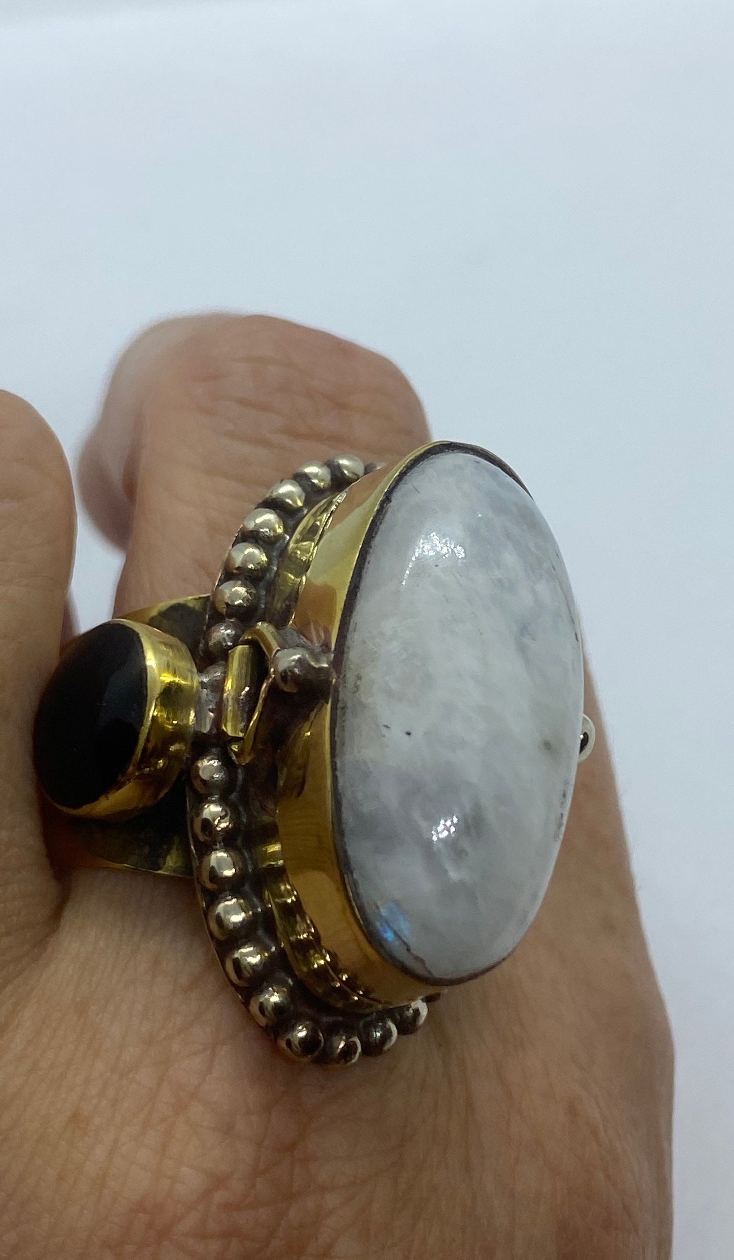 Large Stone Brass Knuckle poison pillbox Adjustable Ring