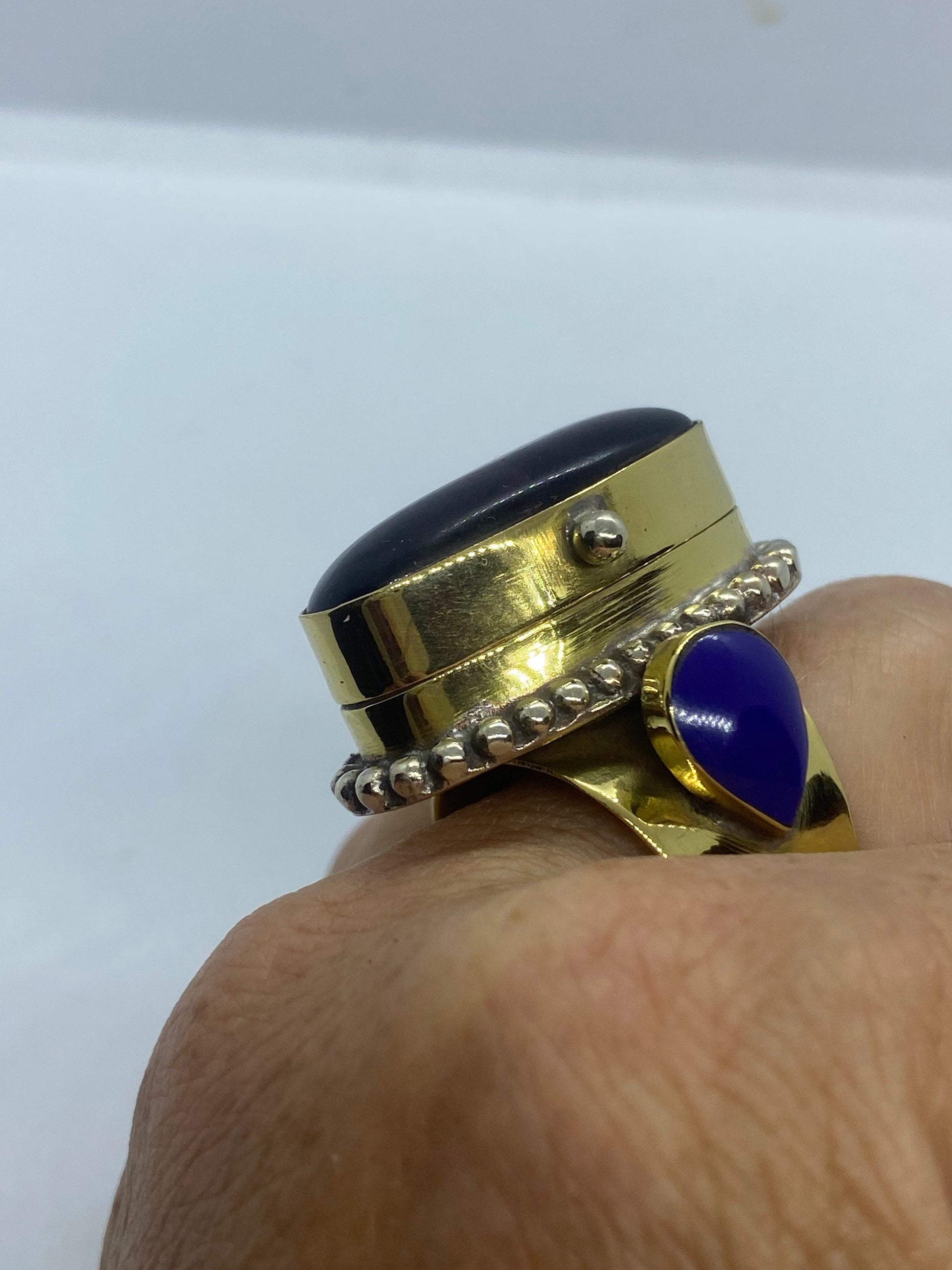 Large Stone Brass Knuckle poison pillbox Adjustable Ring