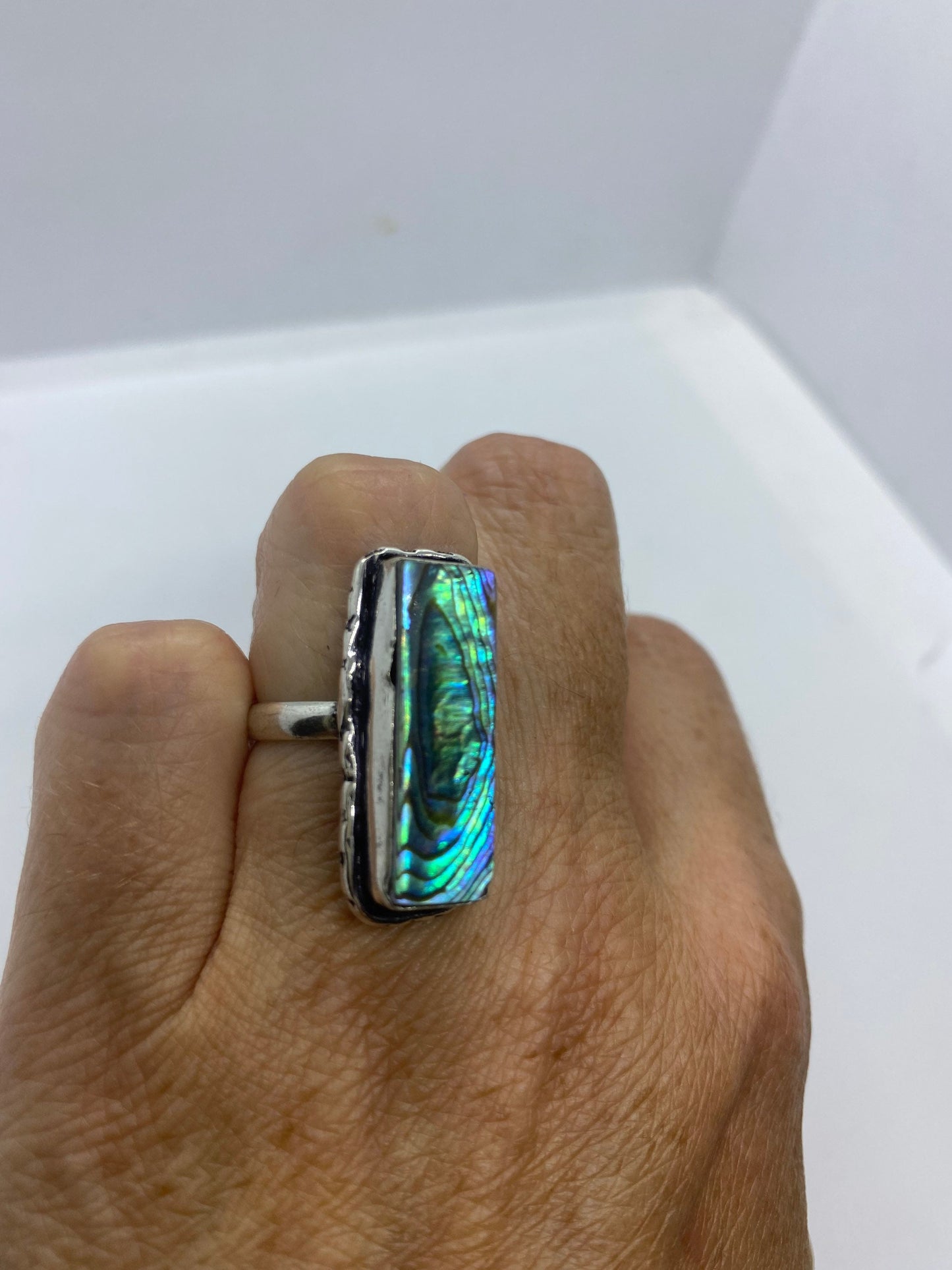 Antique Green Abalone White Bronze Silver Ring