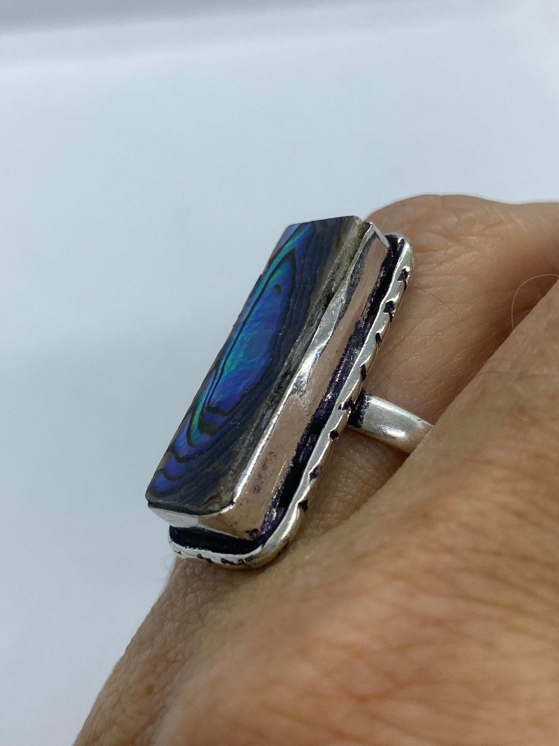 Antique Green Abalone White Bronze Silver Ring