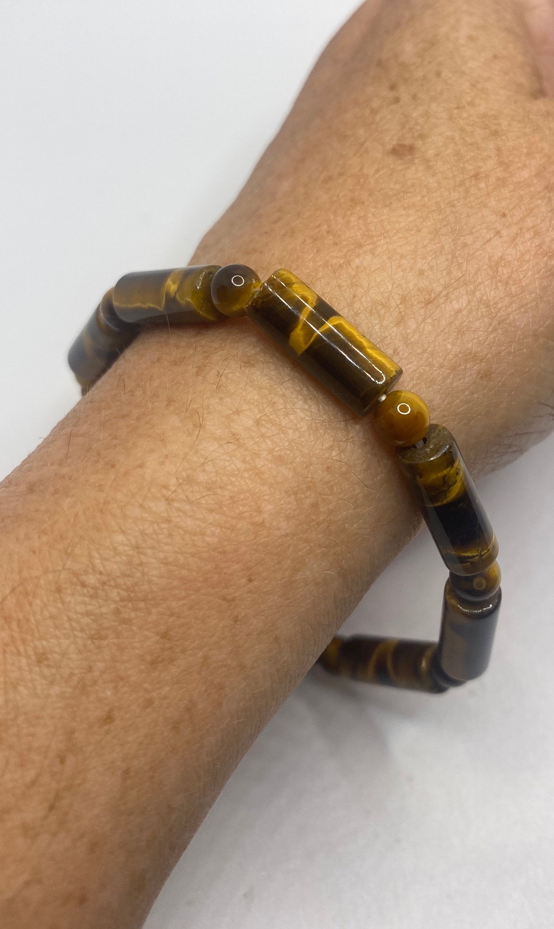 Vintage Fun Gold Tiger’s Eye Lucky Stretch Bracelet