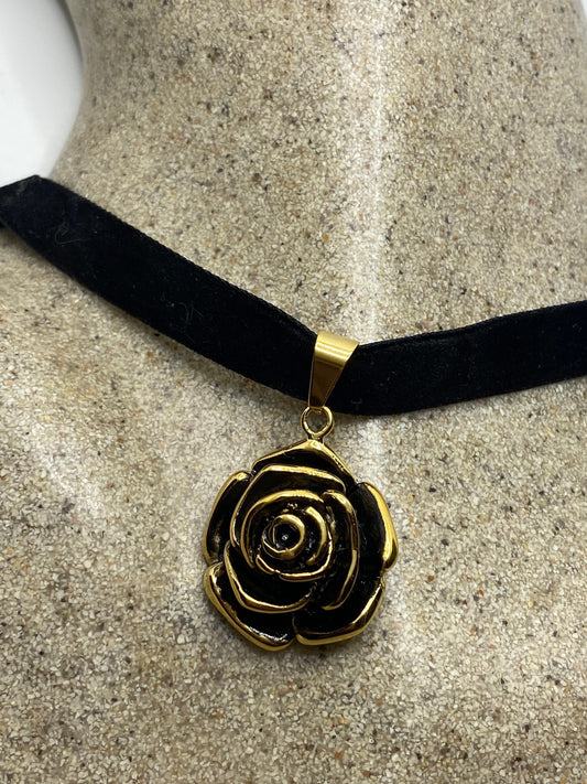 Vintage Rose Choker gold Stainless Steel Pendant Necklace