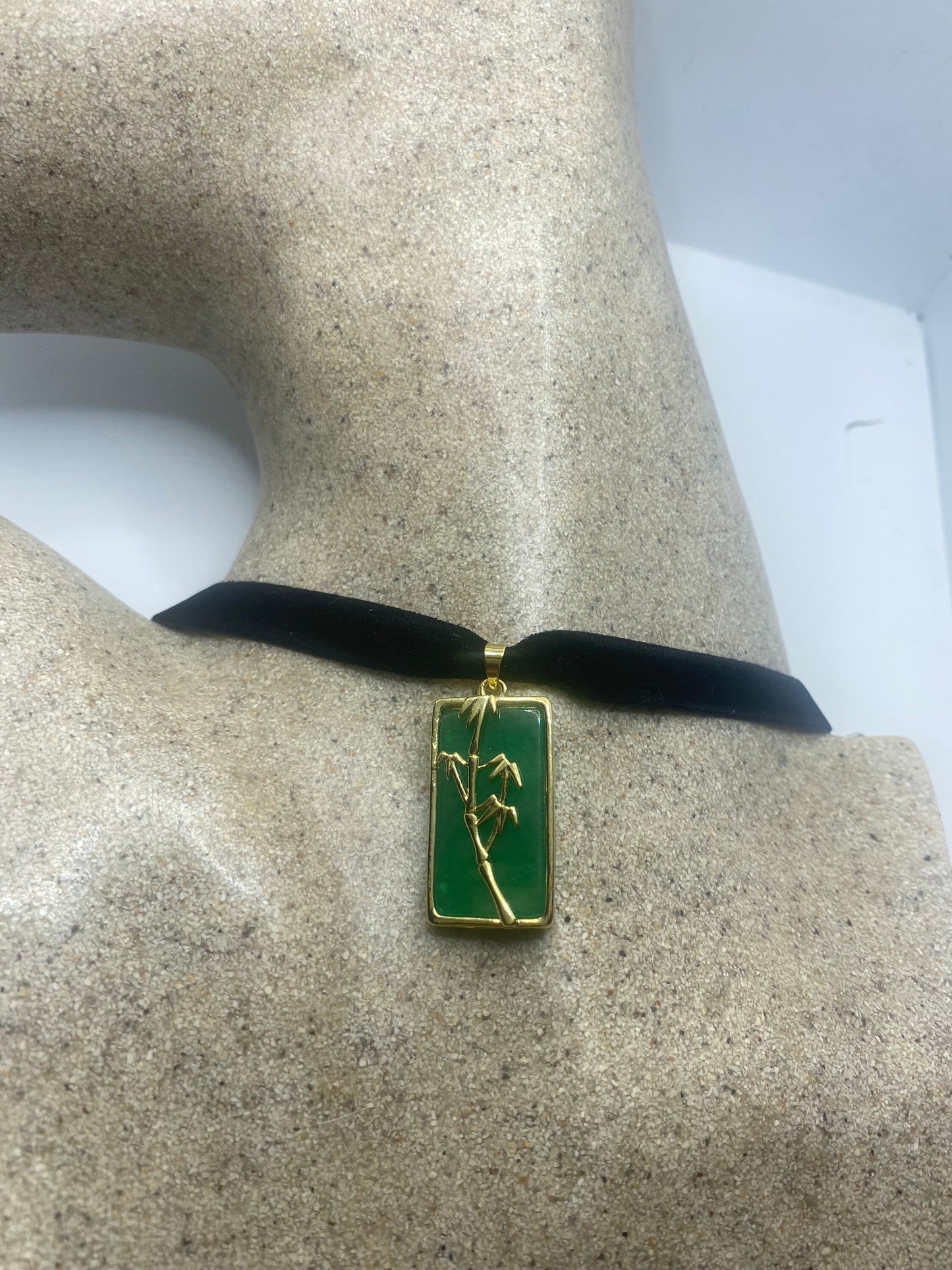 Vintage Green Jade Bamboo Choker Gold Finish Necklace Pendant