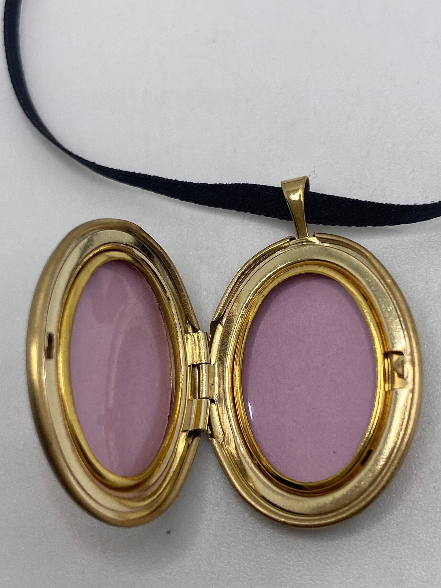 Vintage Locket Choker Gold Filled Necklace