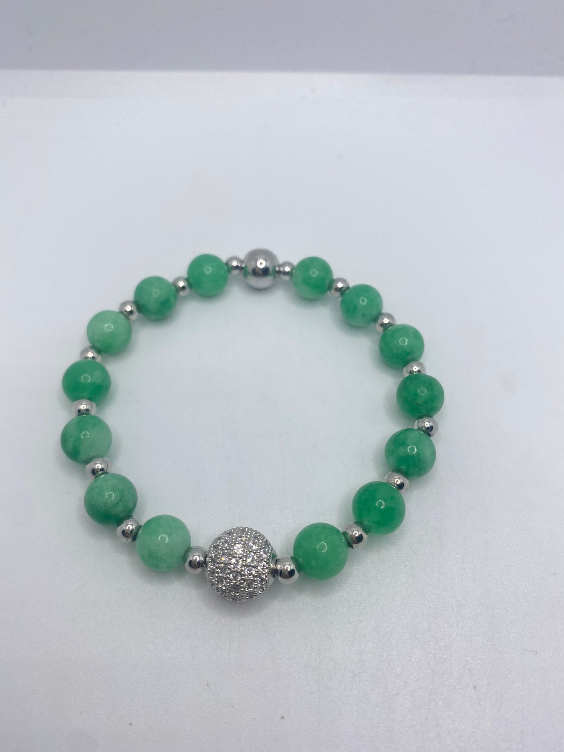 Vintage Fun Green Jade Lucky Stretch Bracelet