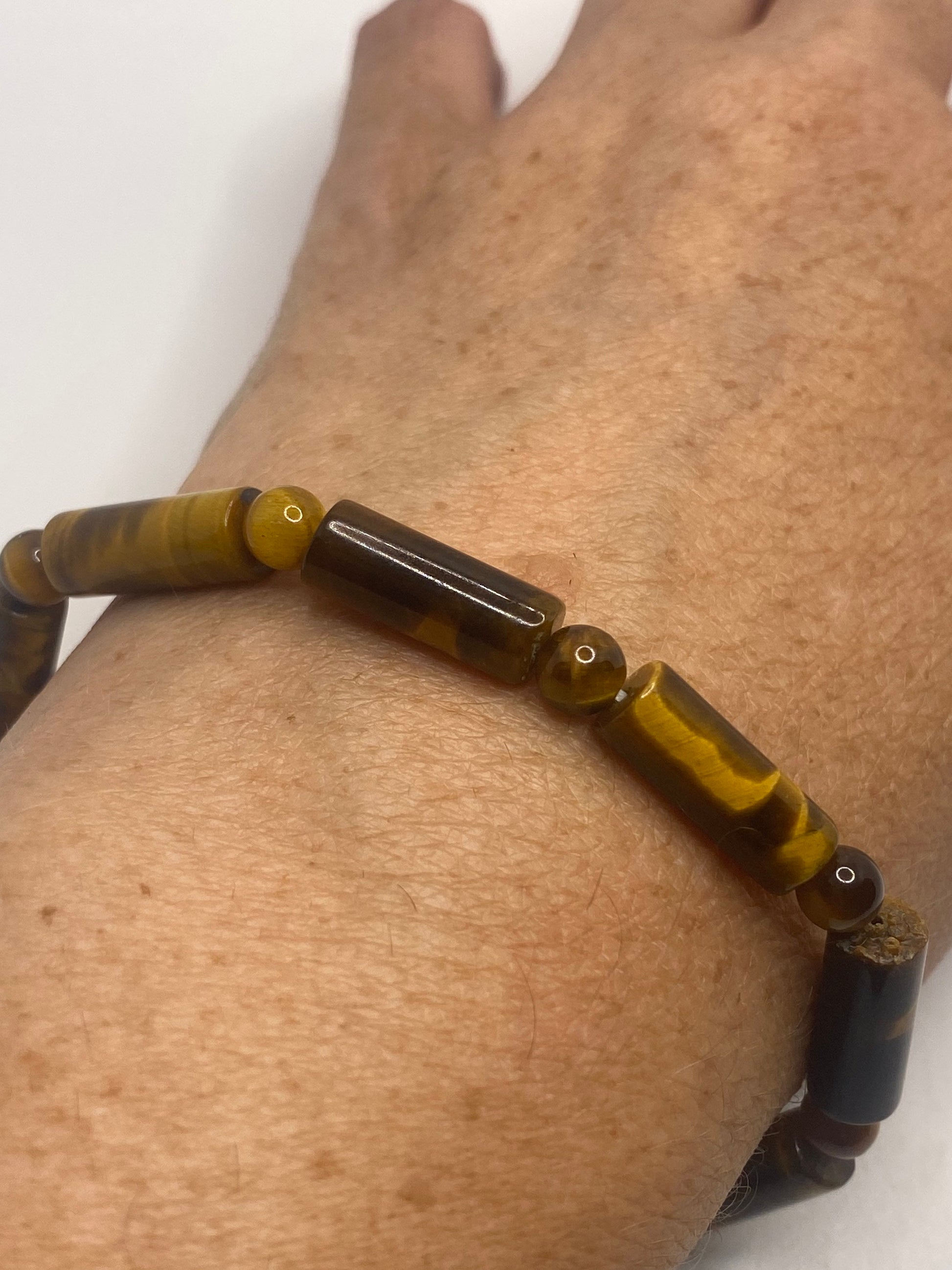 Vintage Fun Gold Tiger’s Eye Lucky Stretch Bracelet