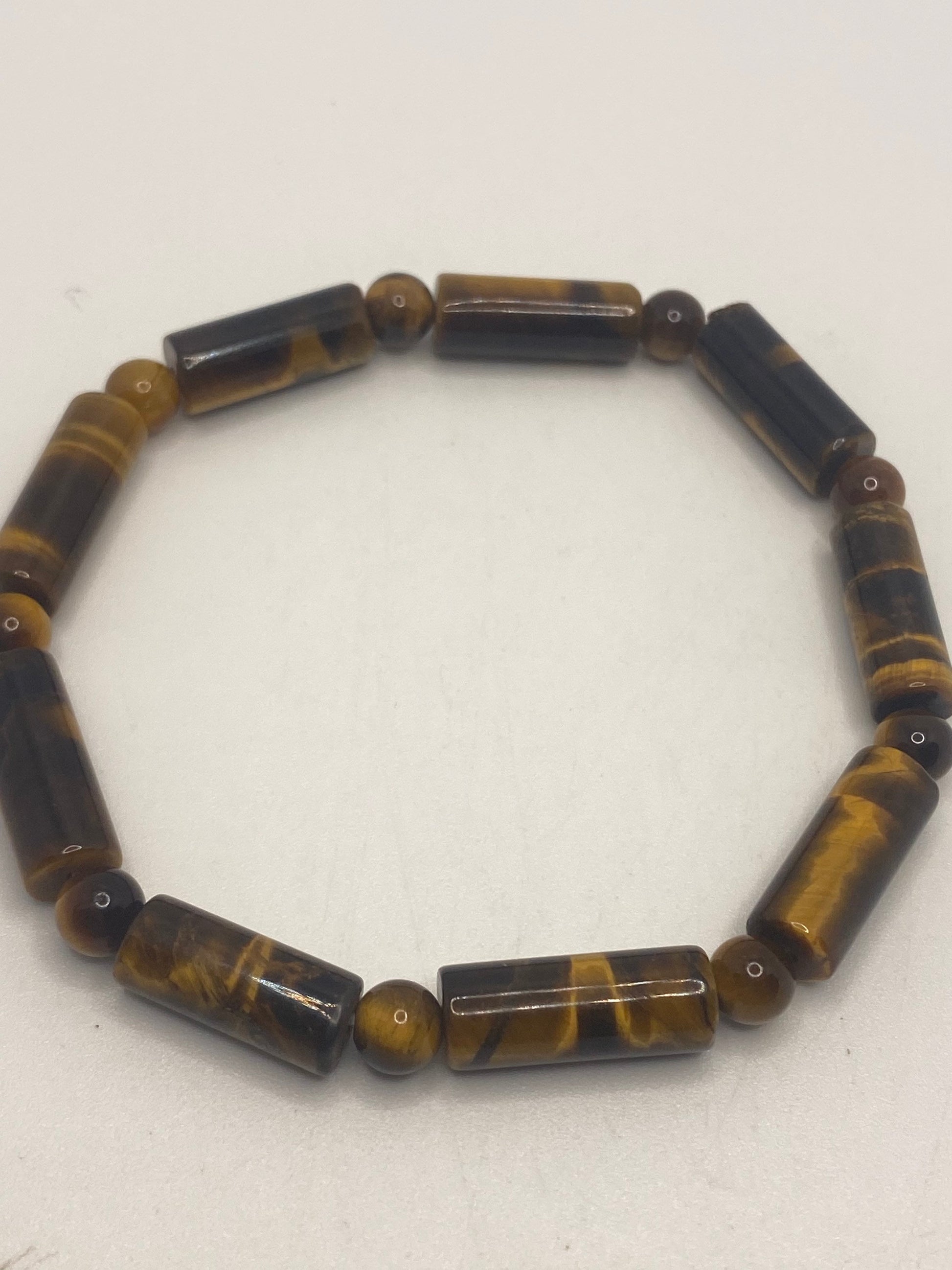 Vintage Fun Gold Tiger’s Eye Lucky Stretch Bracelet