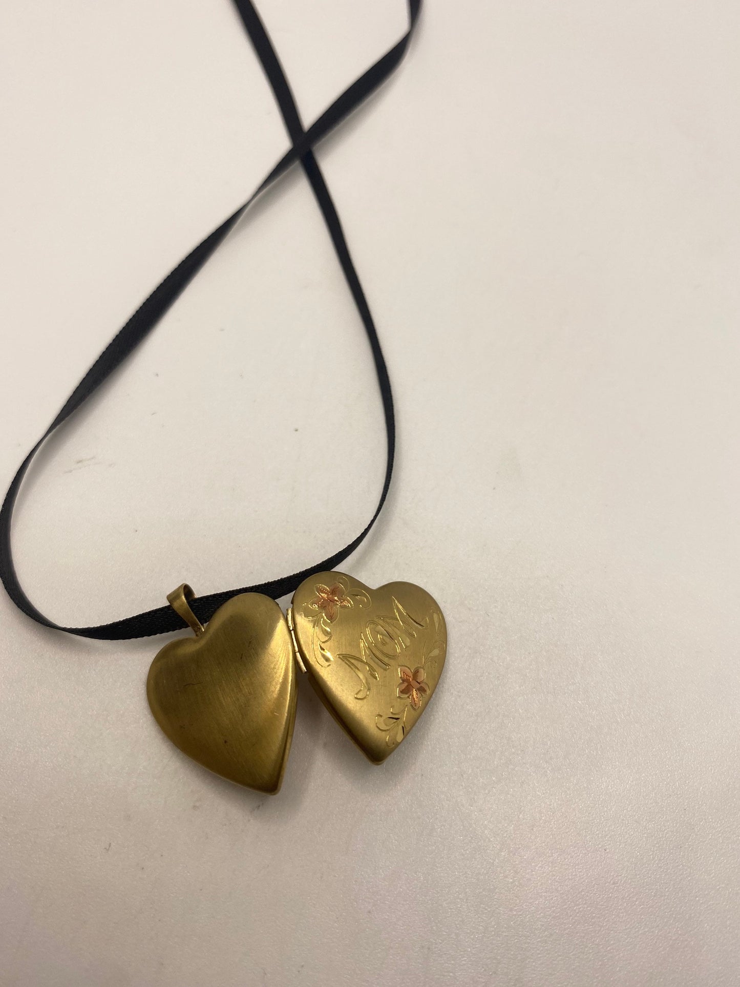 Vintage Heart Locket Choker Gold Filled MOM Necklace