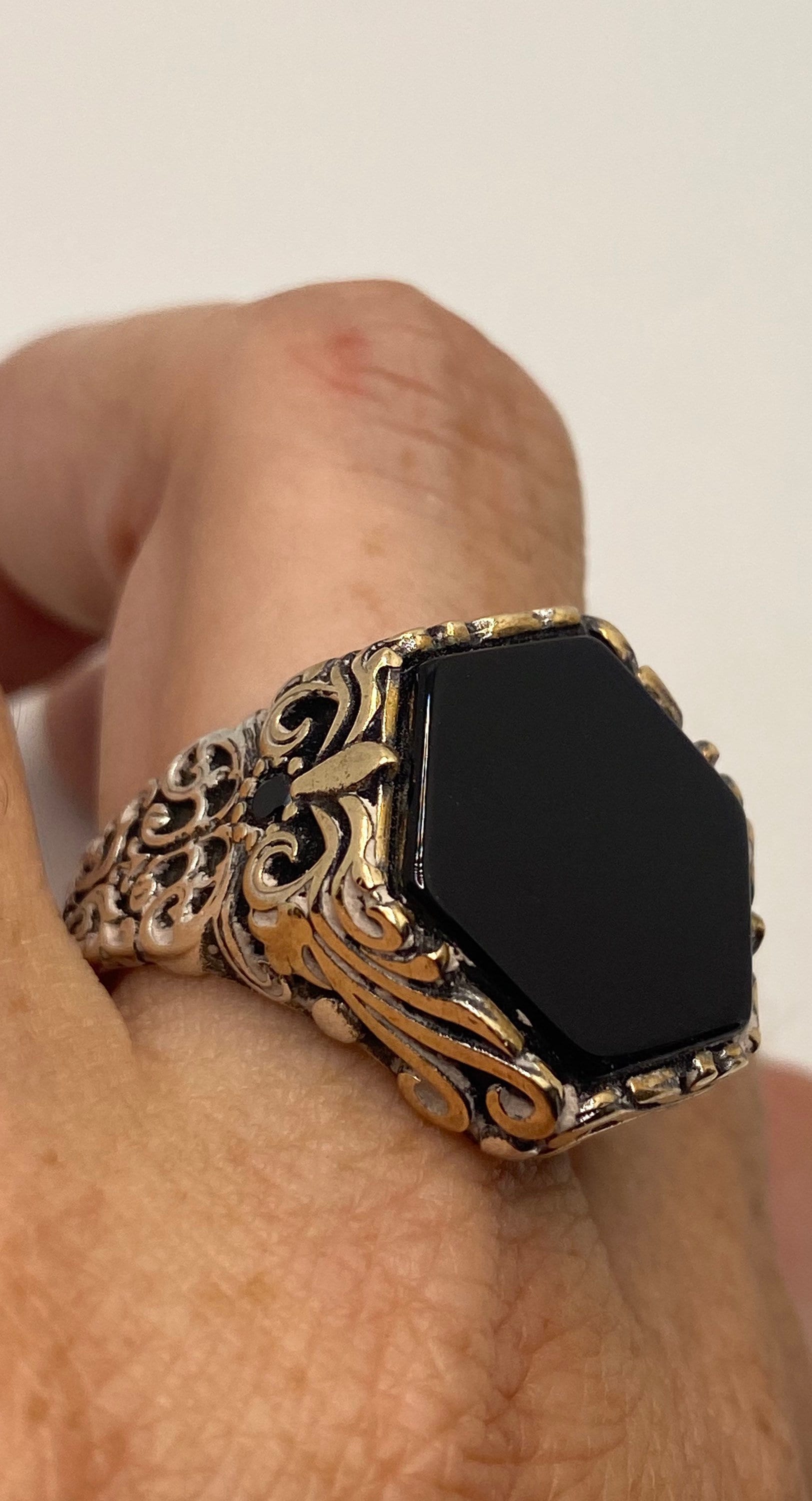 Vintage Onyx Mens Ring in 925 Sterling Silver Persian Genuine Black Onyx