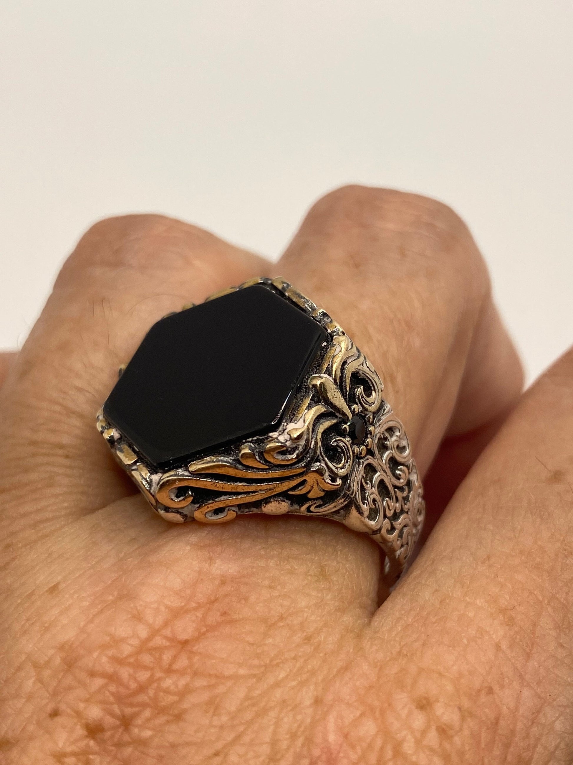 Vintage Onyx Mens Ring in 925 Sterling Silver Persian Genuine Black Onyx