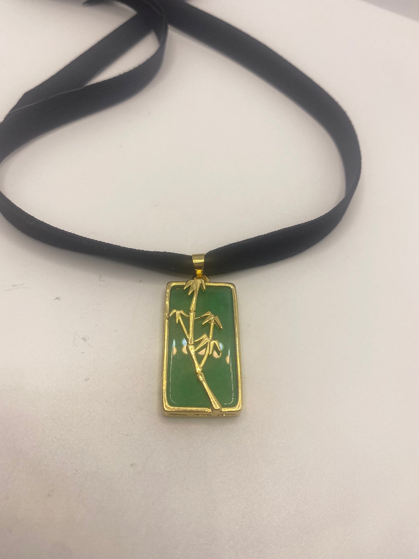 Vintage Green Jade Bamboo Choker Gold Finish Necklace Pendant