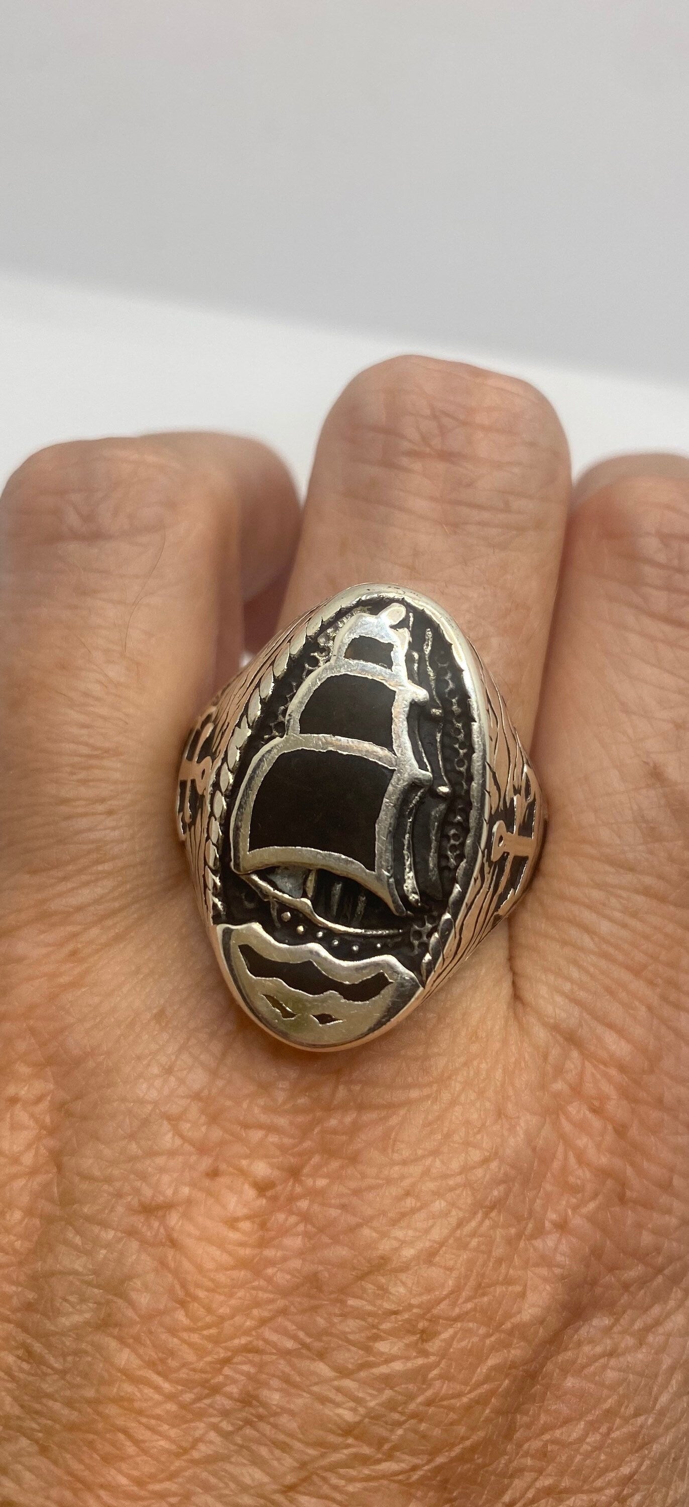 Vintage Southwestern Black Onyx Inlay Sailboat Ship Mens Ring