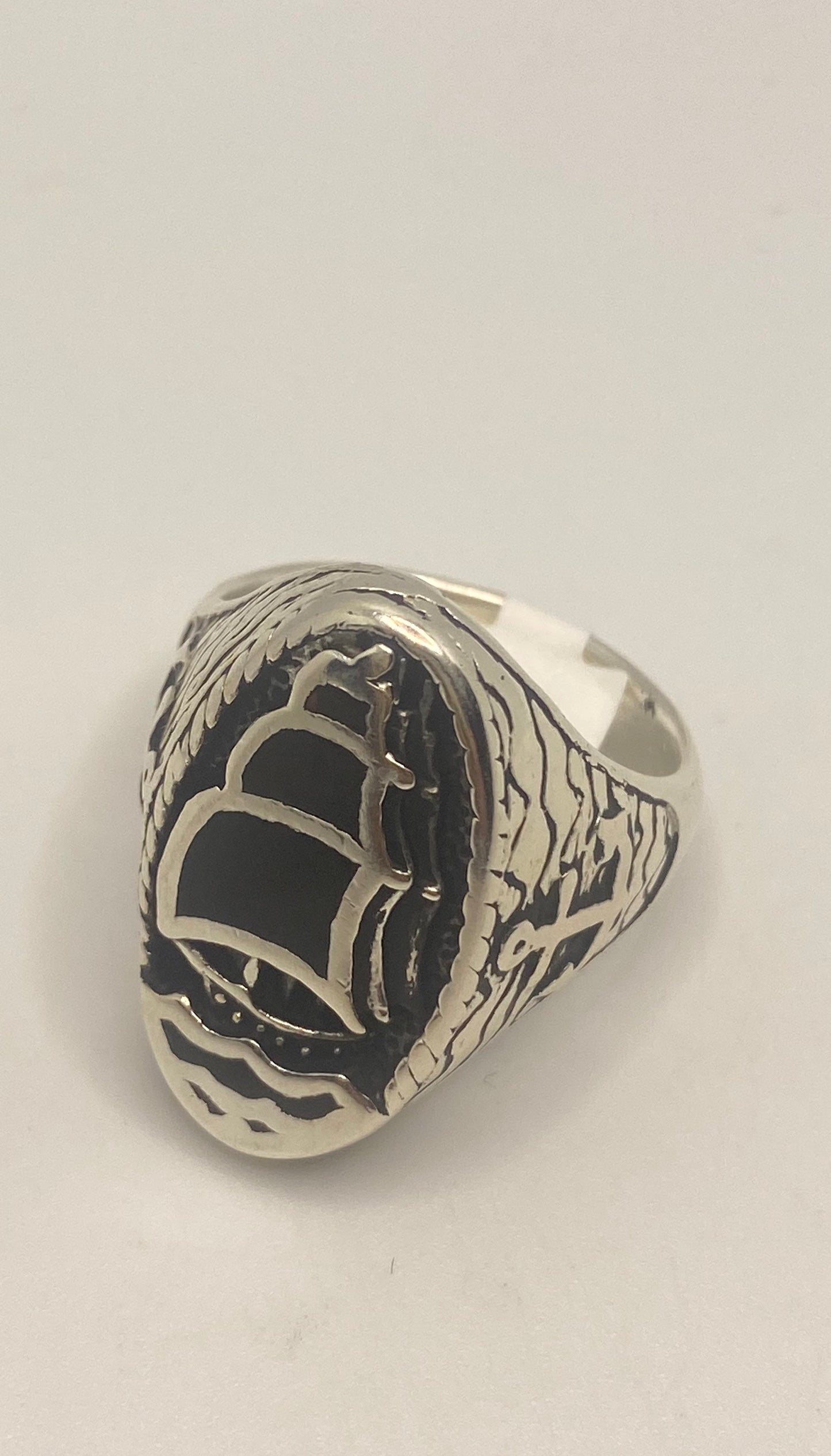 Vintage Southwestern Black Onyx Inlay Sailboat Ship Mens Ring