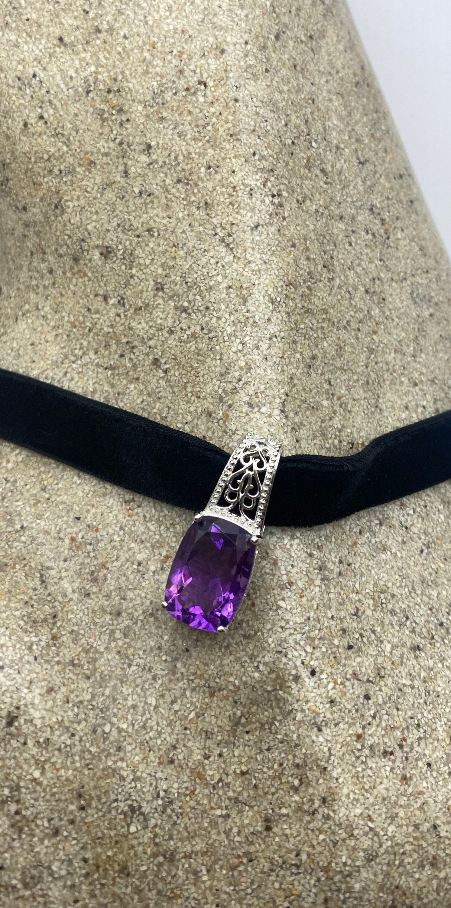 Vintage Choker 925 Sterling Silver Purple Amethyst Pendant