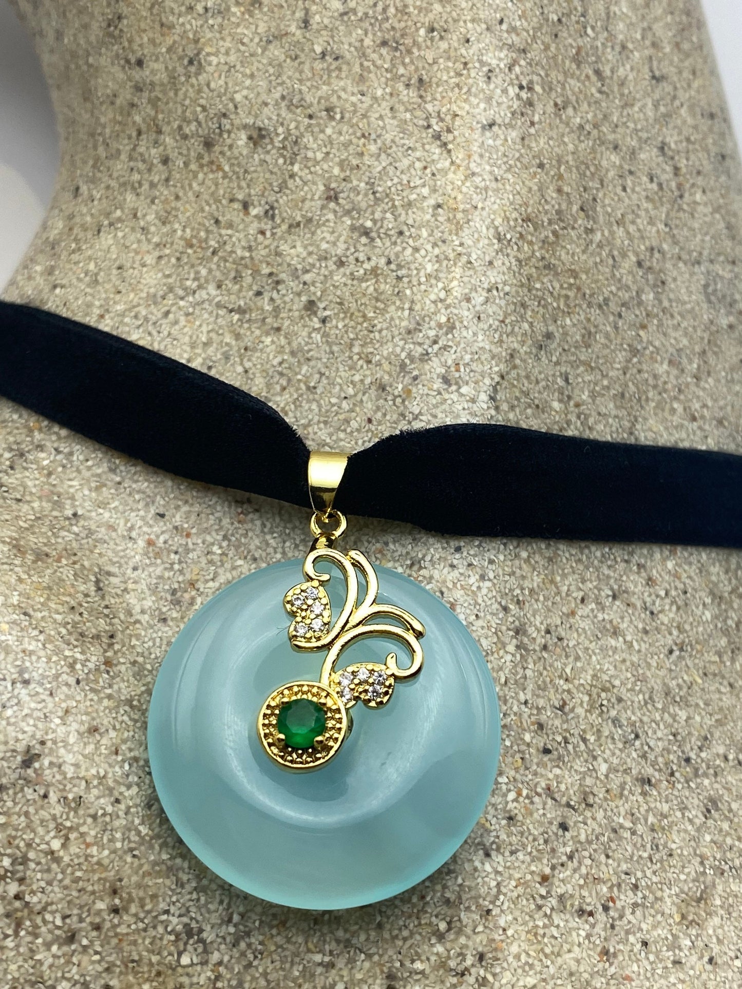 Vintage Aqua Chalcedony Choker Necklace