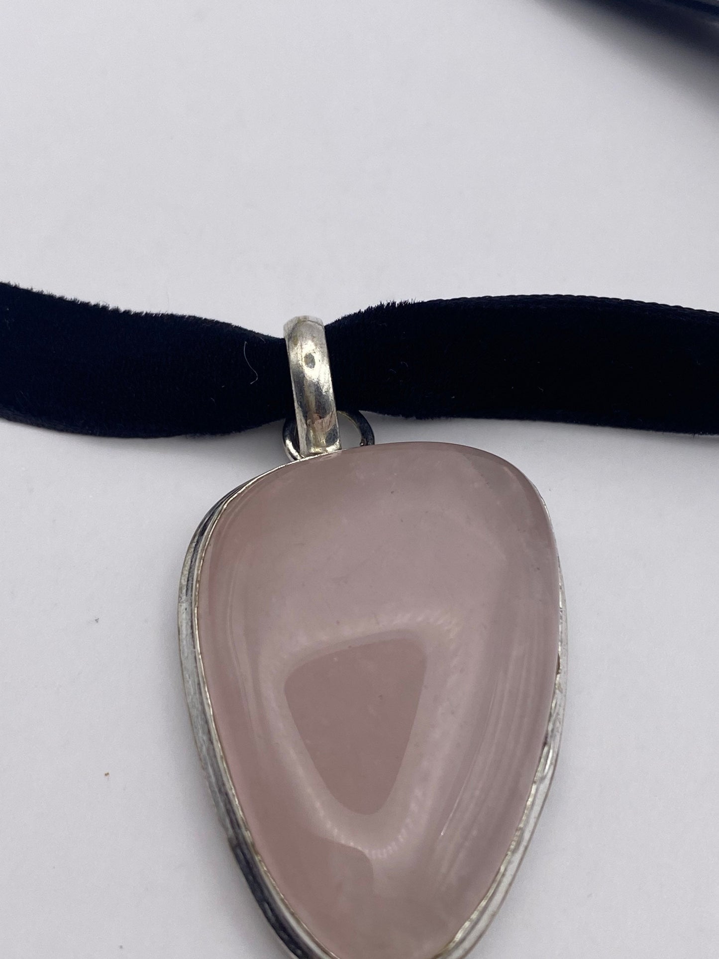Vintage Rose Quartz Choker Pendant Necklace