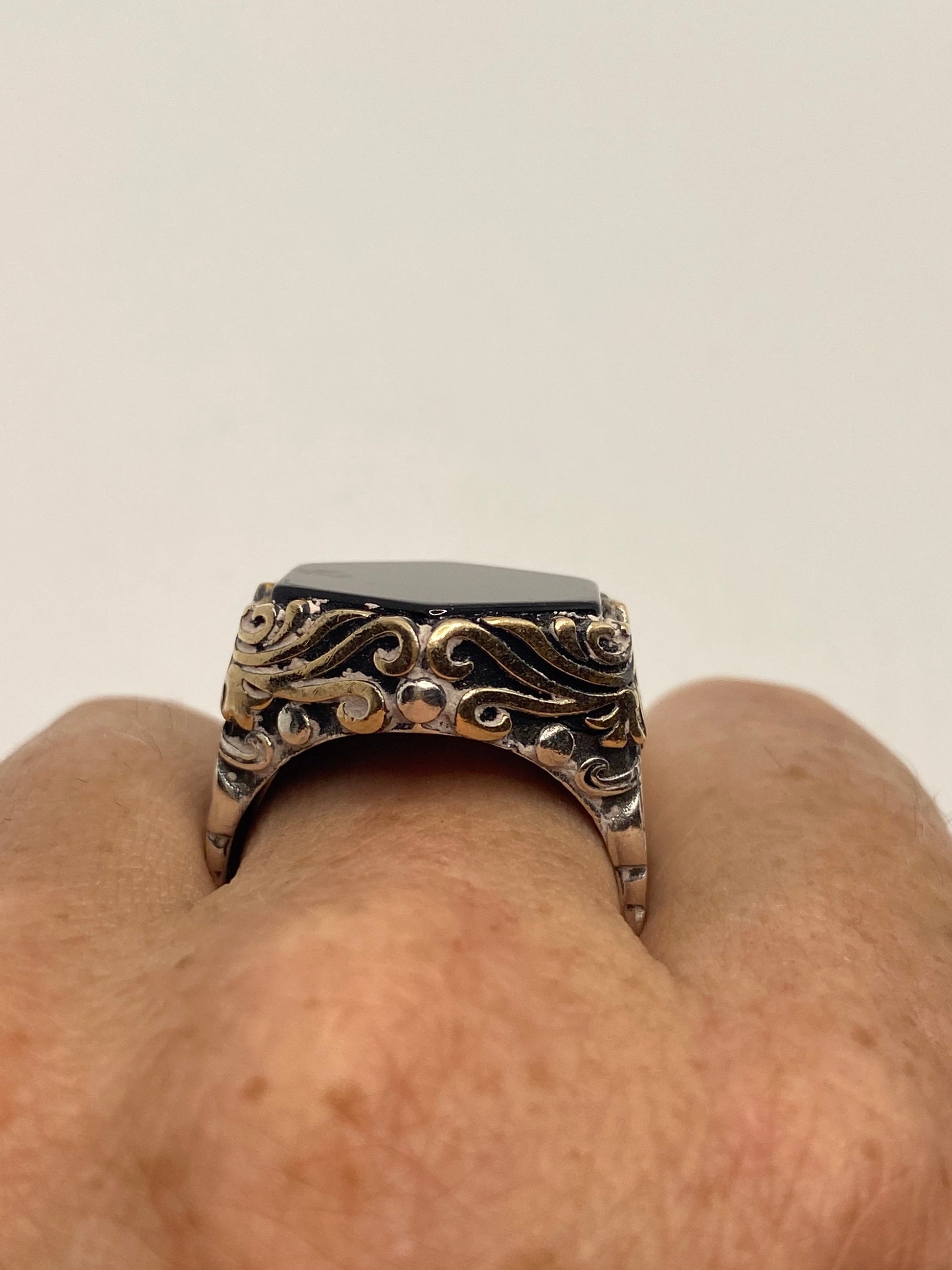 Vintage Onyx Mens Ring in 925 Sterling Silver Persian Genuine Black Onyx