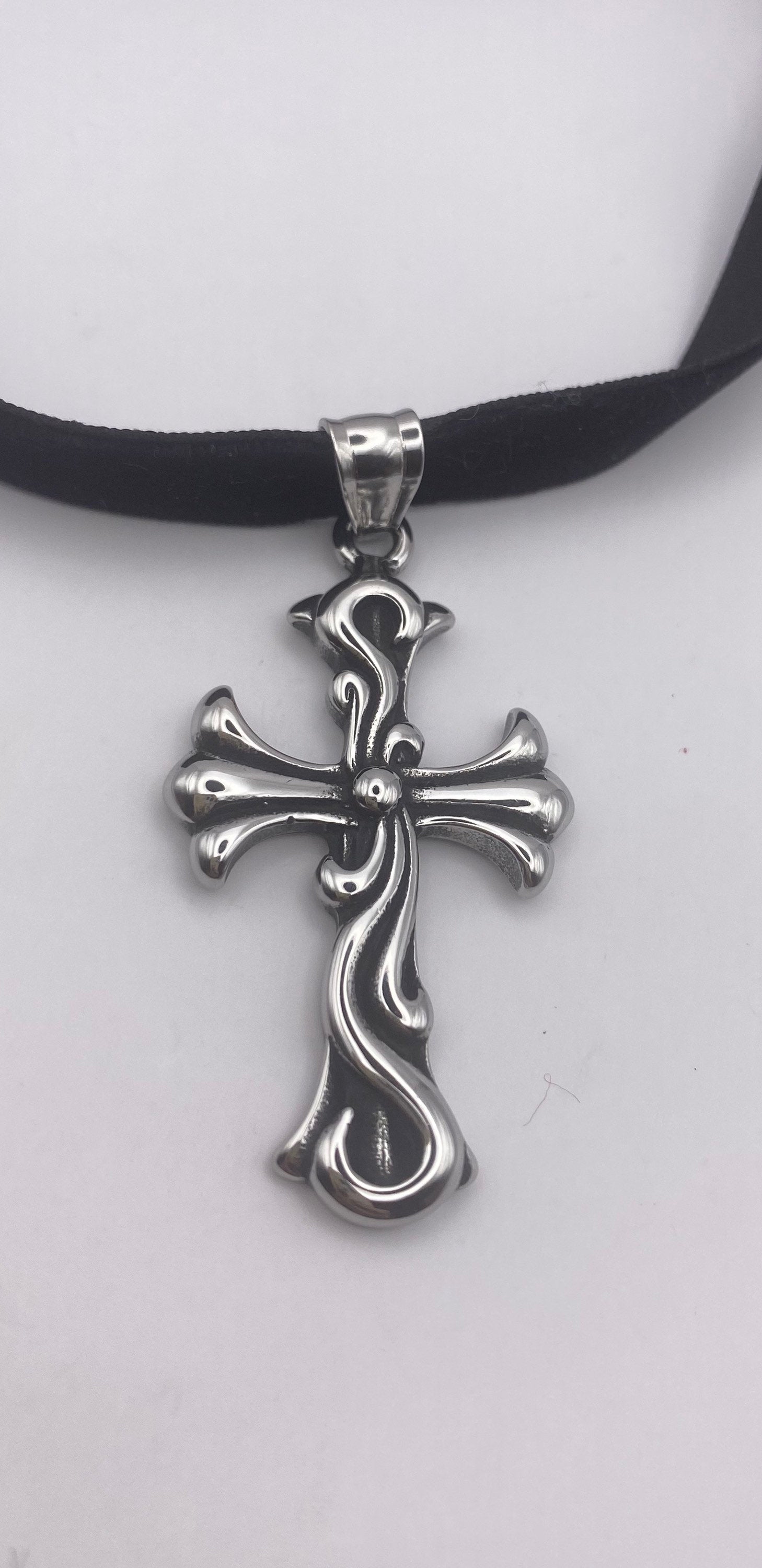 Vintage Celtic Silver Stainless Steel Cross Pendant Necklace Velvet Choker